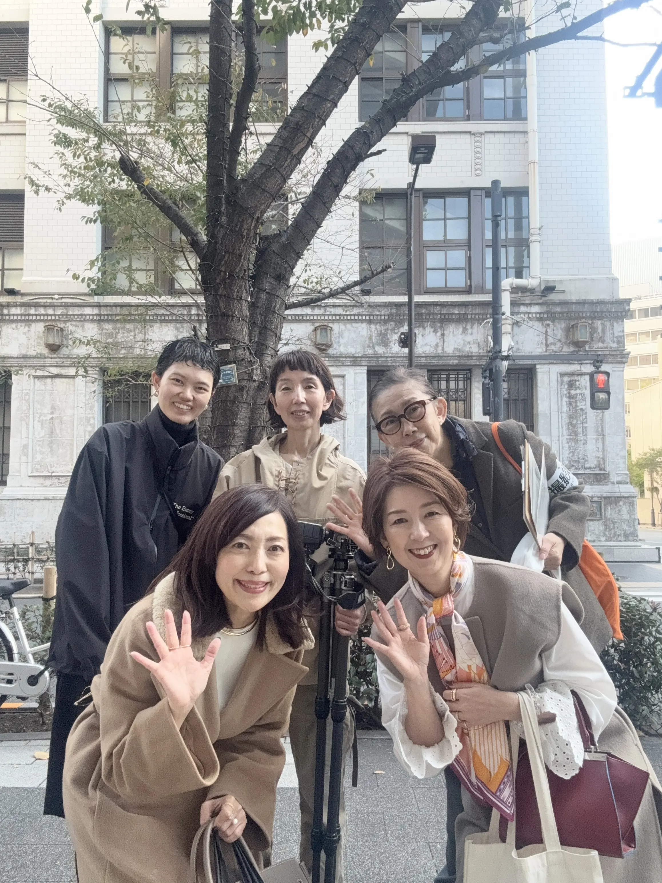 ホテルでのカジュアルランチに選んだラグジュアリーな装い～エクラ華組スナップより～_1_4