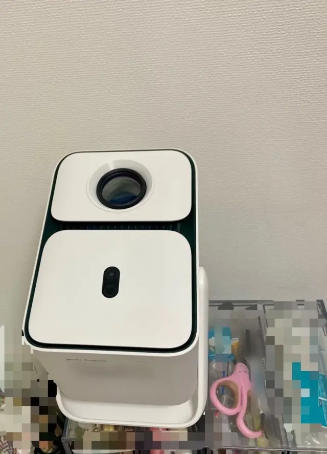 コンパクトなプロジェクター 150インチまで
