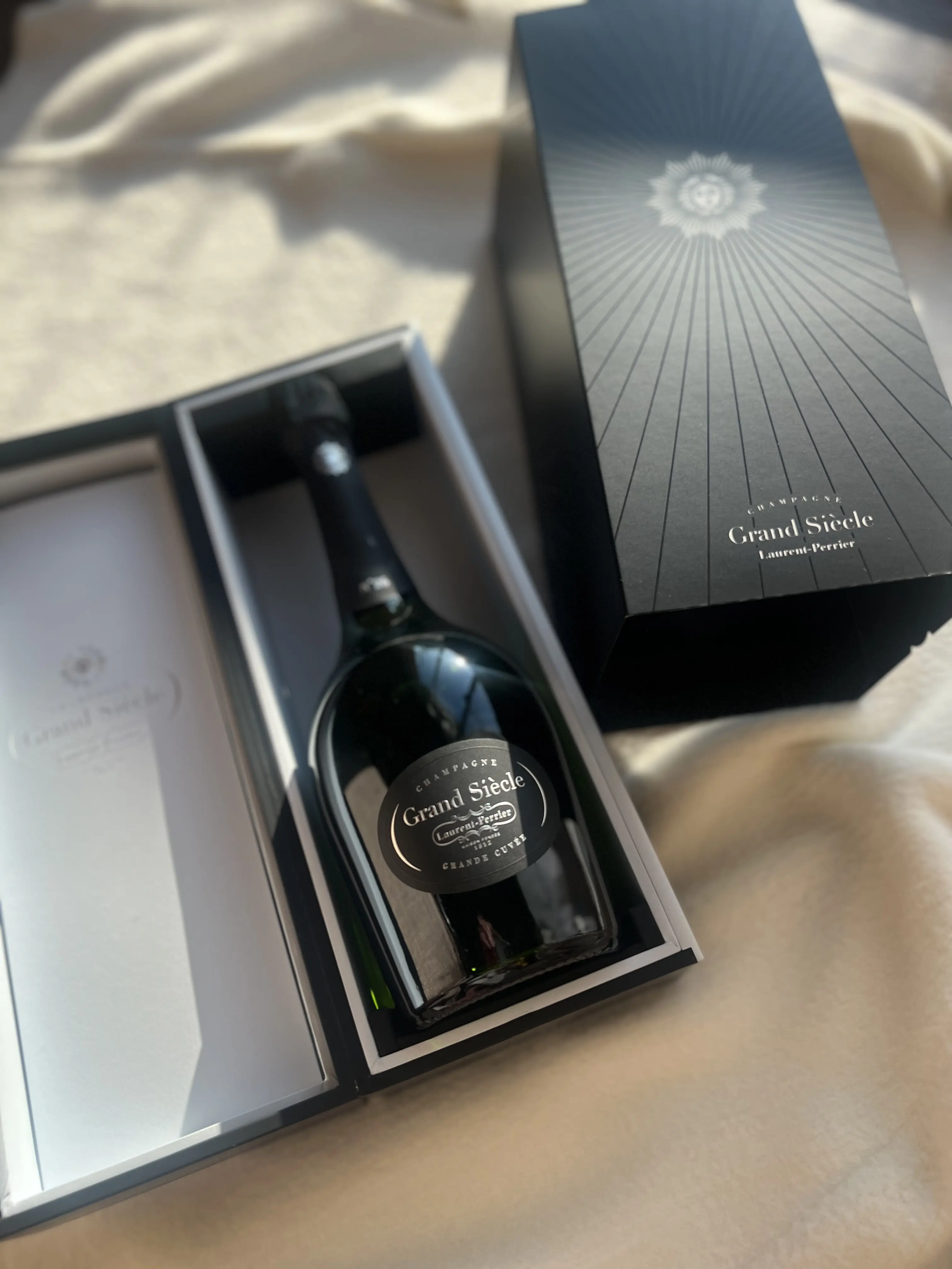 華やかに集う日。ソワレ・ドゥ・エクラ2025_1_22