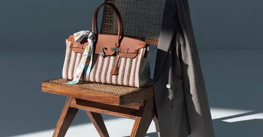 どの色かお楽しみに★HERMES ストライプジャケットバッグカバー どの色かお楽しみに☆HERMES ストライプジャケットバッグカバー