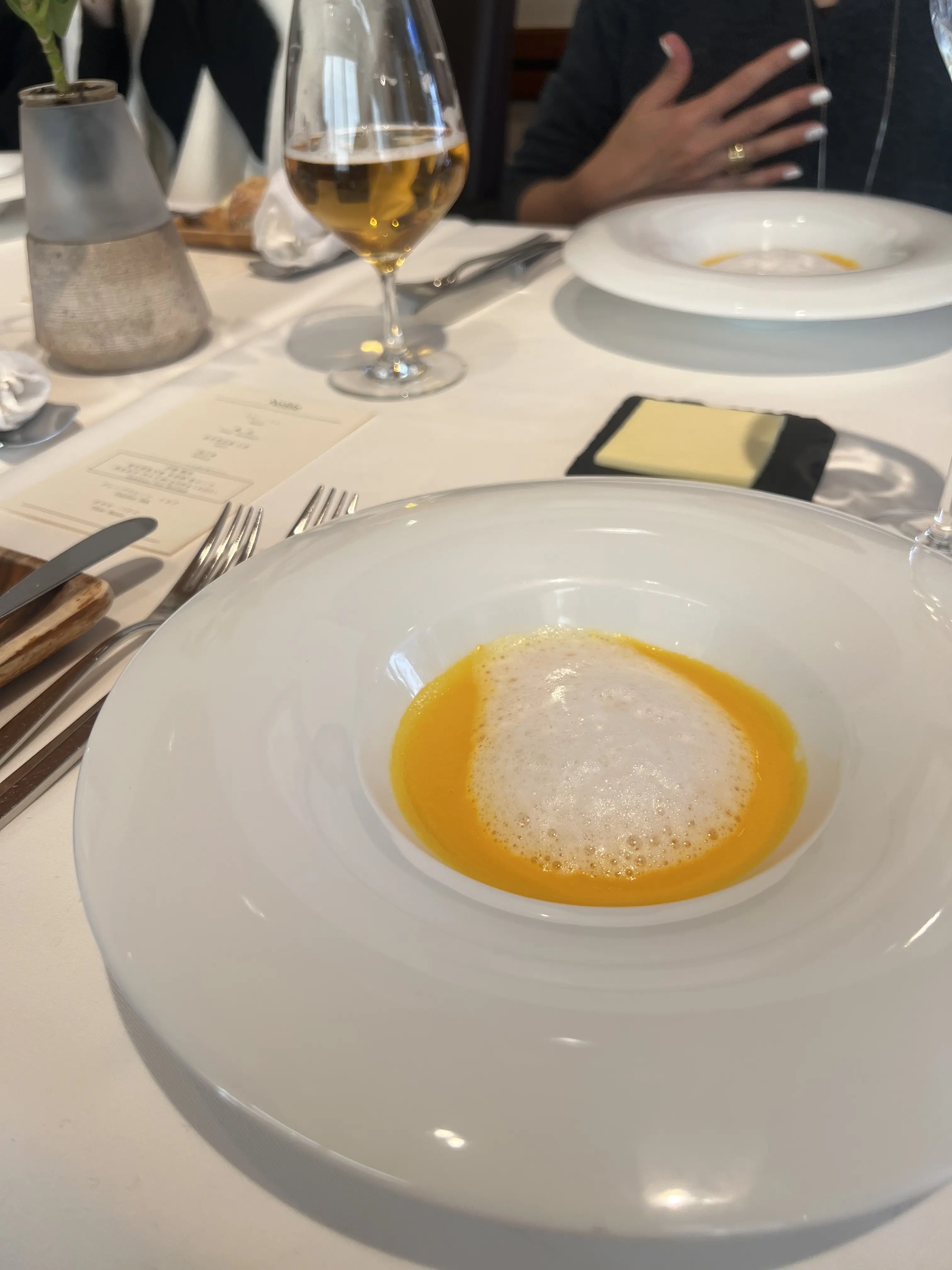 岩手県雫石産人参のスープ めちゃくちゃ人参が甘くてエアリーで美味しかったです！