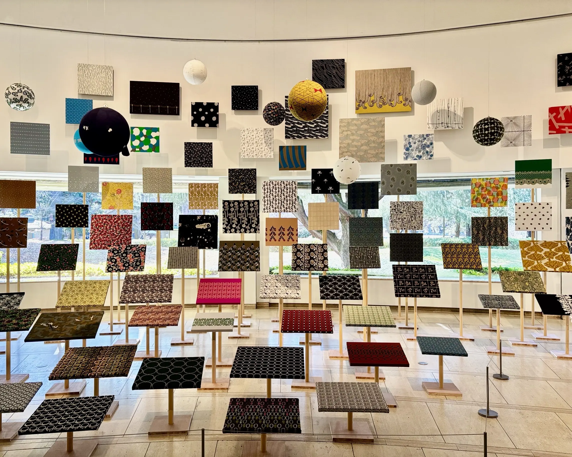 およそ180種類のテキスタイル