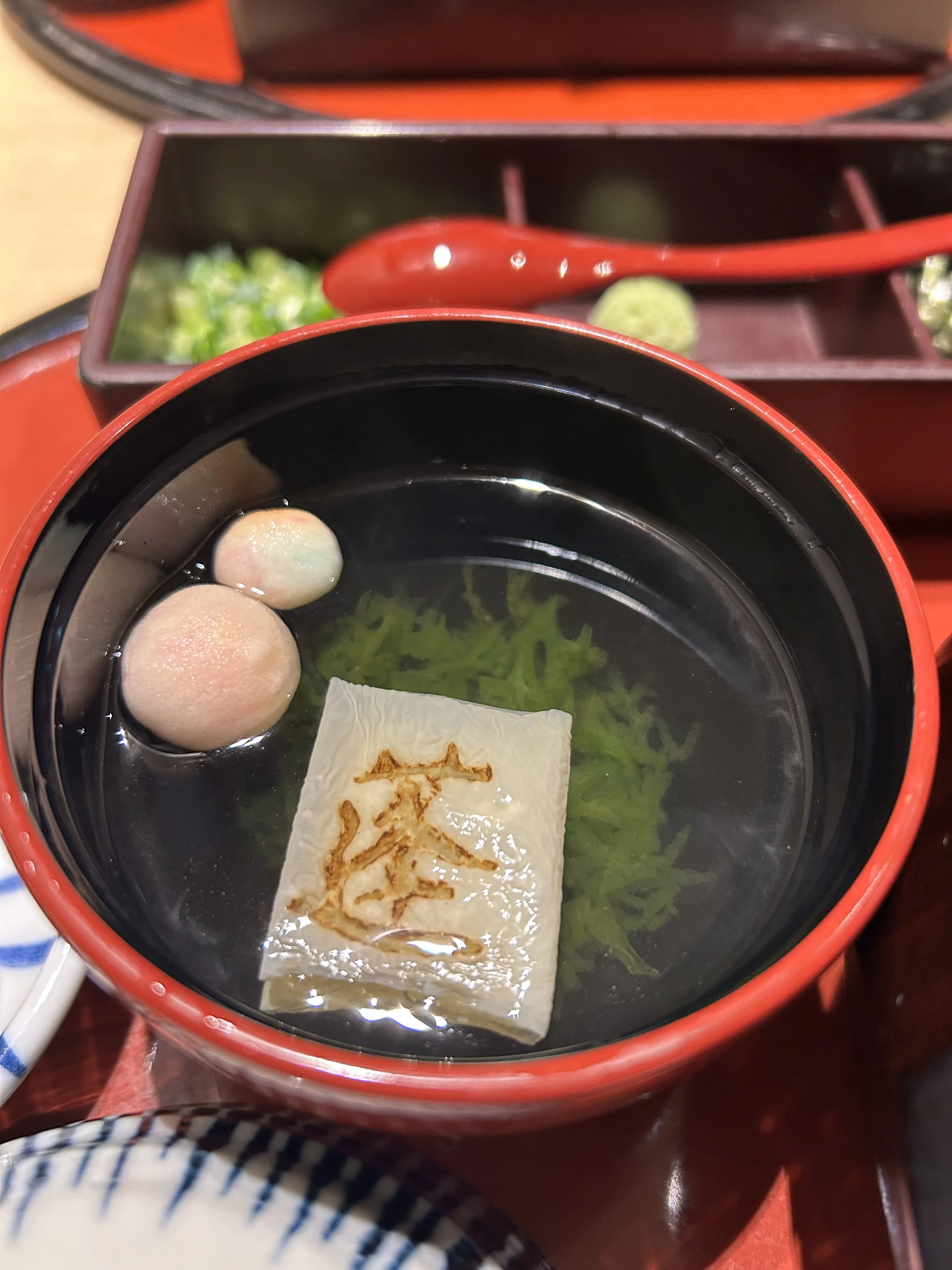 蓬莱軒松坂屋店　お吸い物