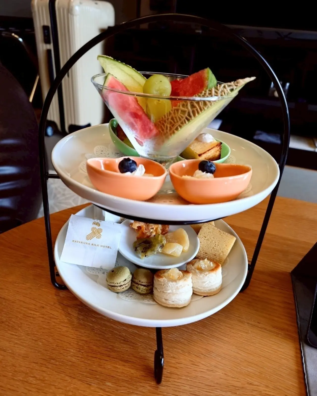 湖畔の洋館 かたくらシルクホテル