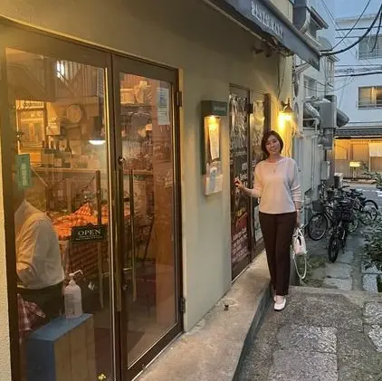 荒木町子 大人の街歩き】四谷・荒木町の路地へ | チームJマダム キャリゆかの