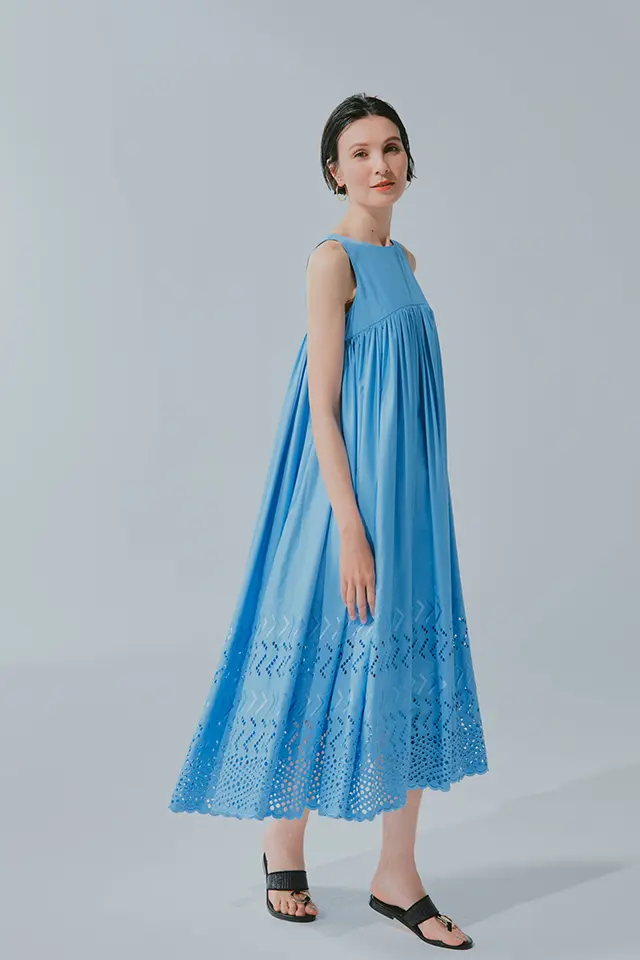 【Style4】透け感が美しい洗練サマードレス