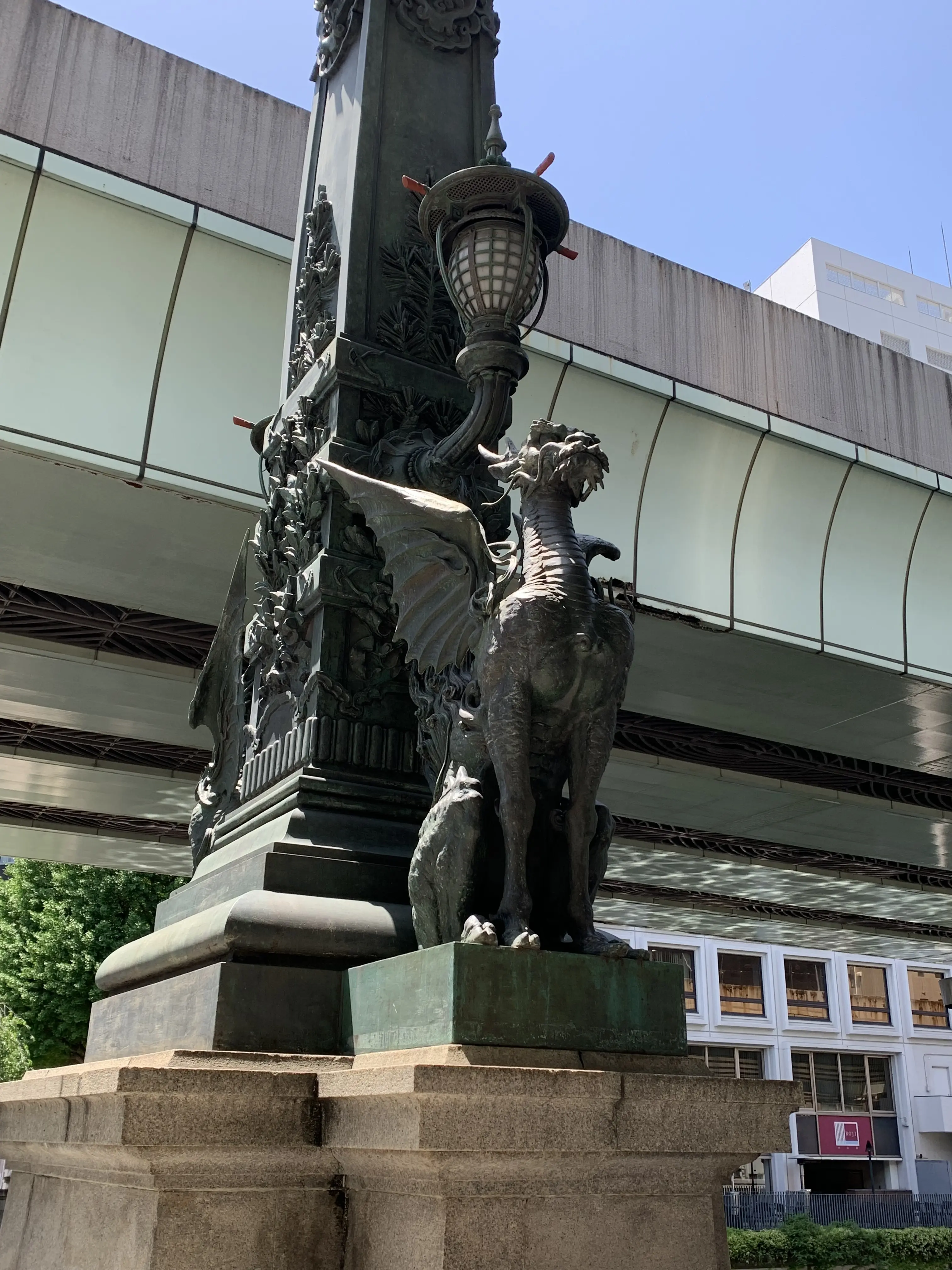 日本橋の麒麟像