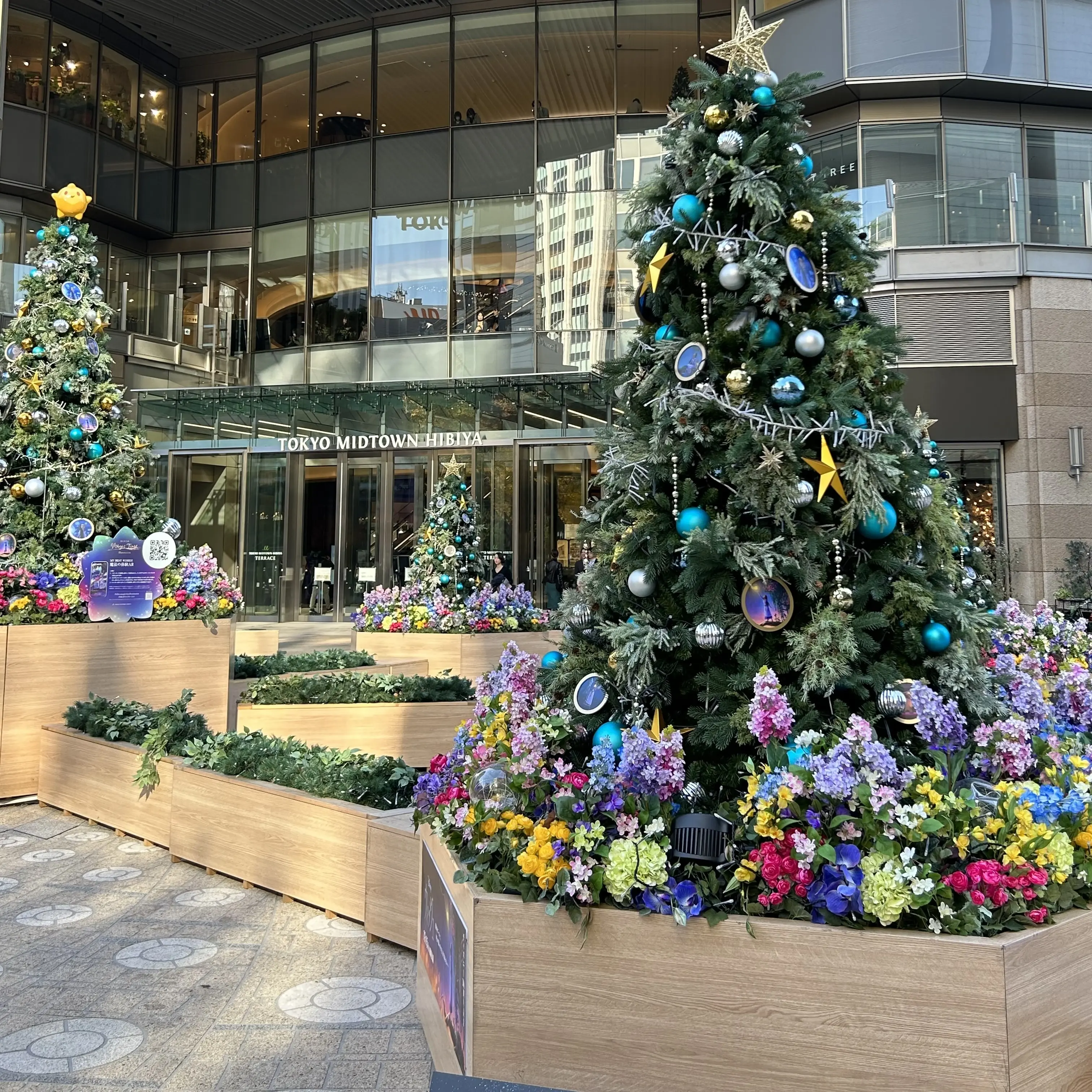 東京ミッドタウン日比谷のクリスマスツリー