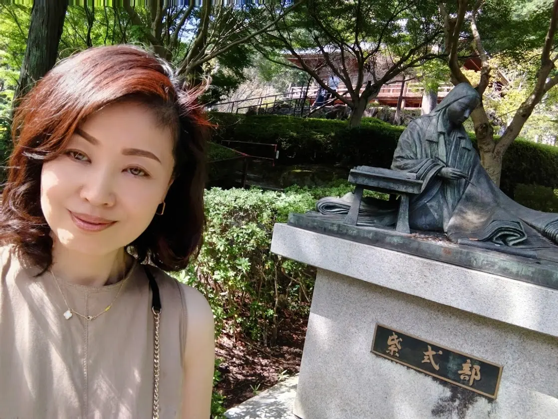 紫式部像