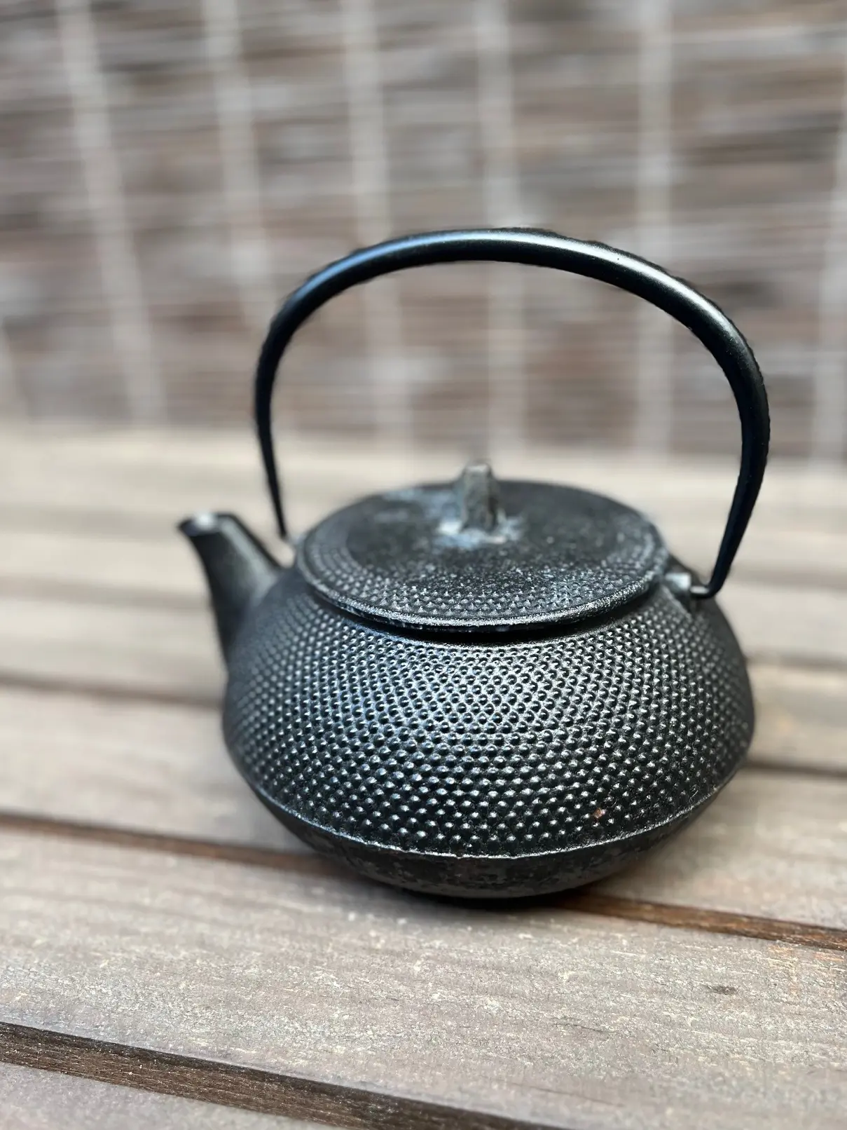 南部鉄瓶急須。味のあるフォルム　貧血予防、改善　