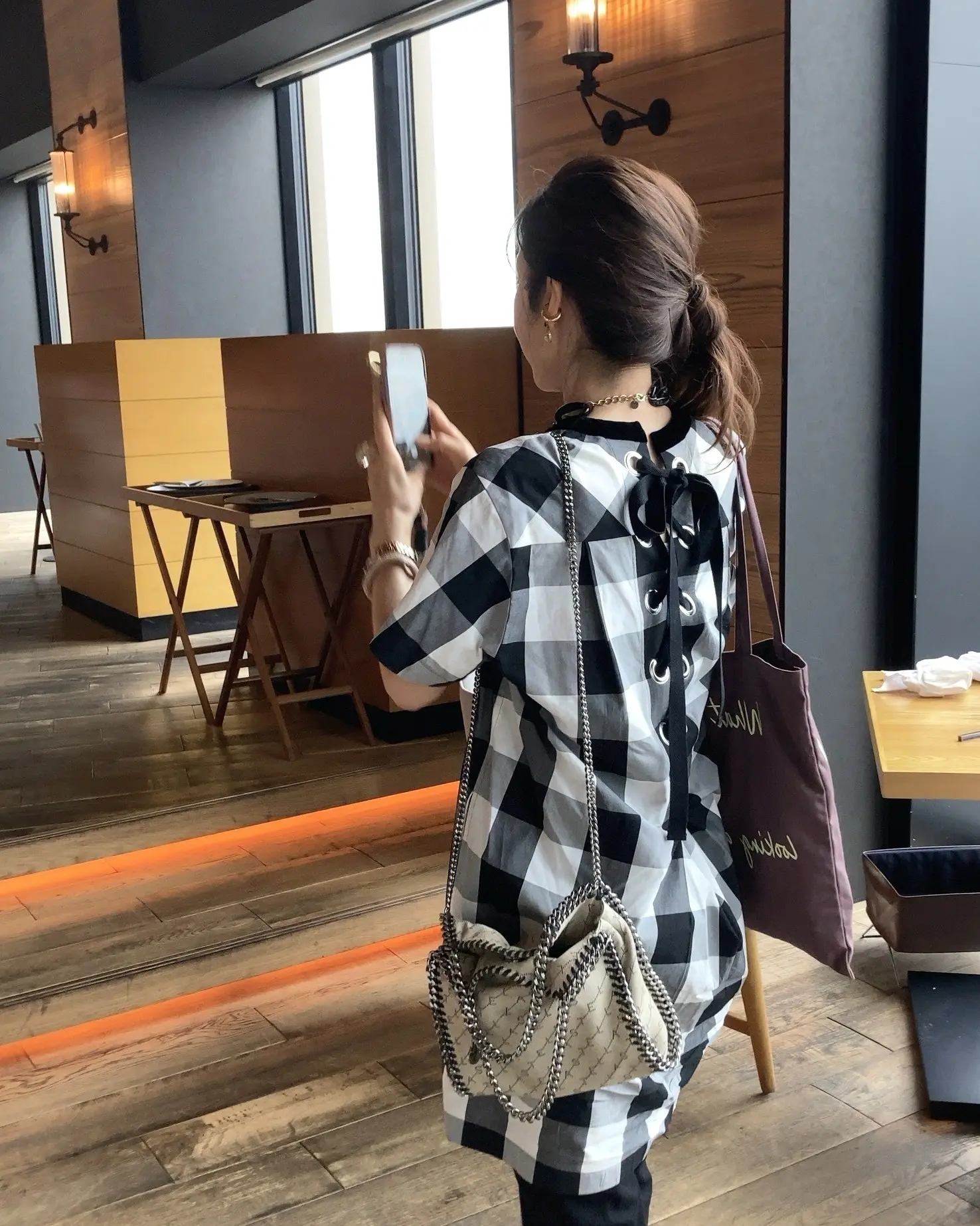 たまにはモードなワンピで！絶景ホテルでのランチ会へ_1_18