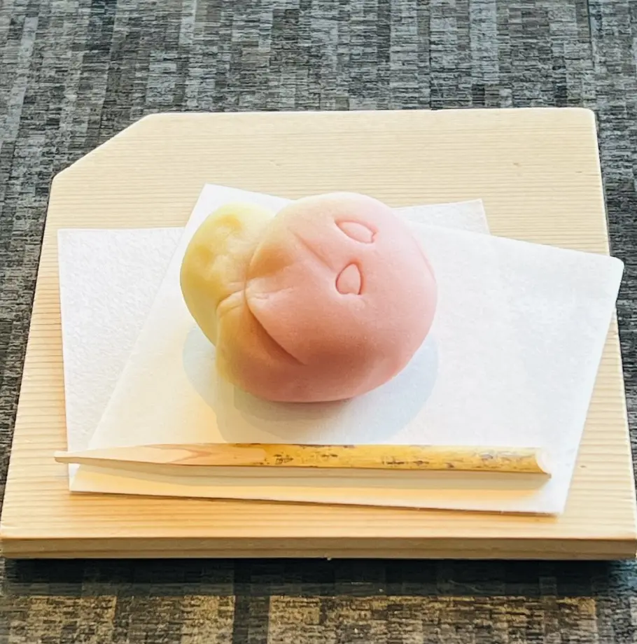 生菓子　瓢桜（ひさござくら）
