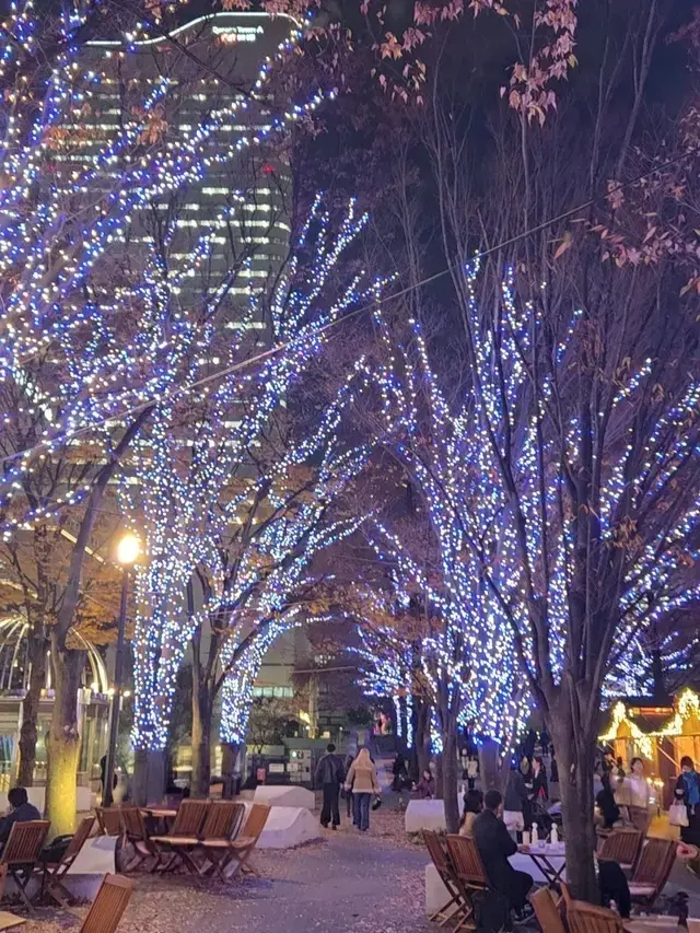 みなとみらい グランモール公園 クリスマスマーケット