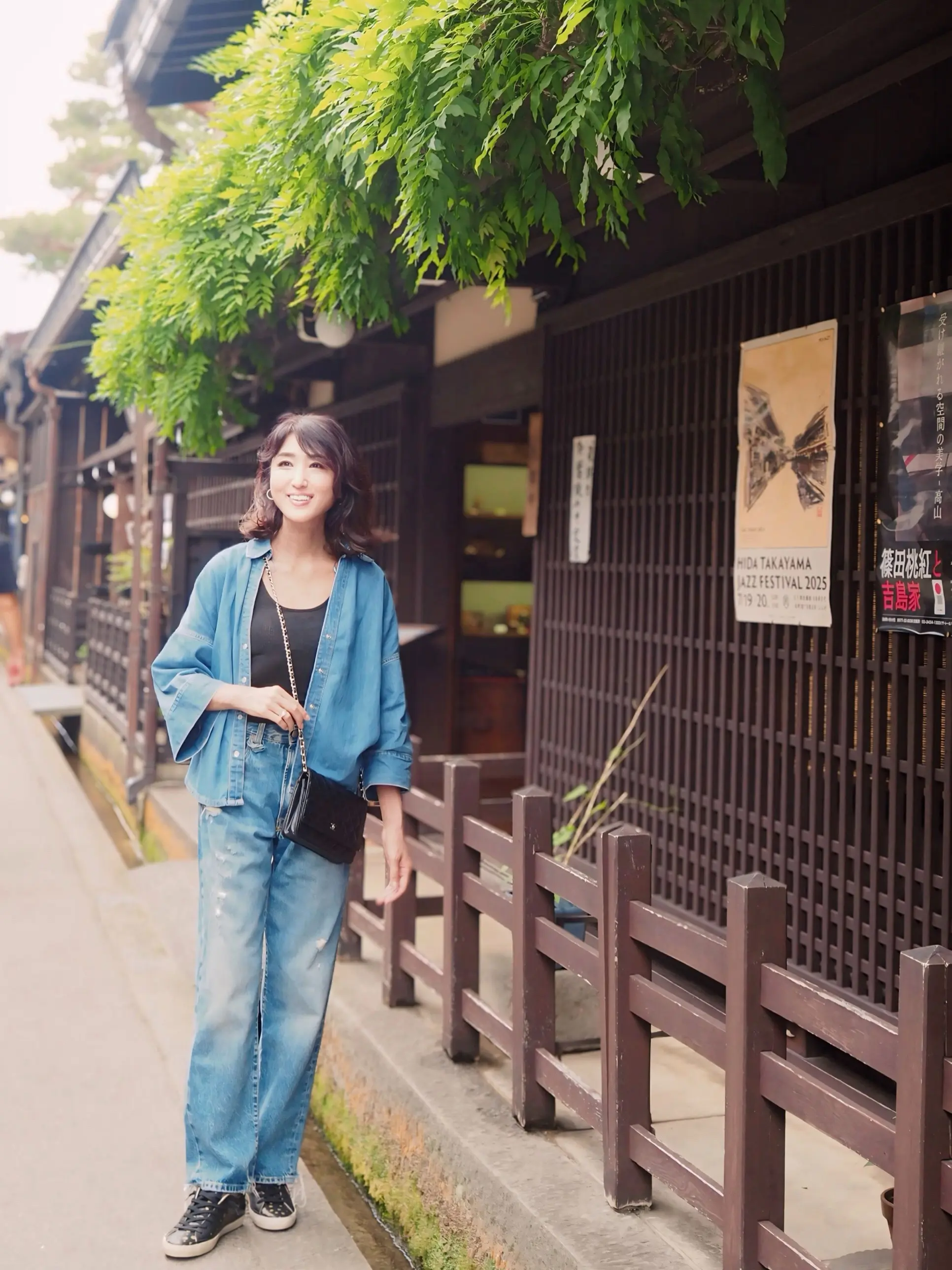 ZARA：Z1975 ワイドスリーブフルイドデニムシャツ  ￥ 6,590 