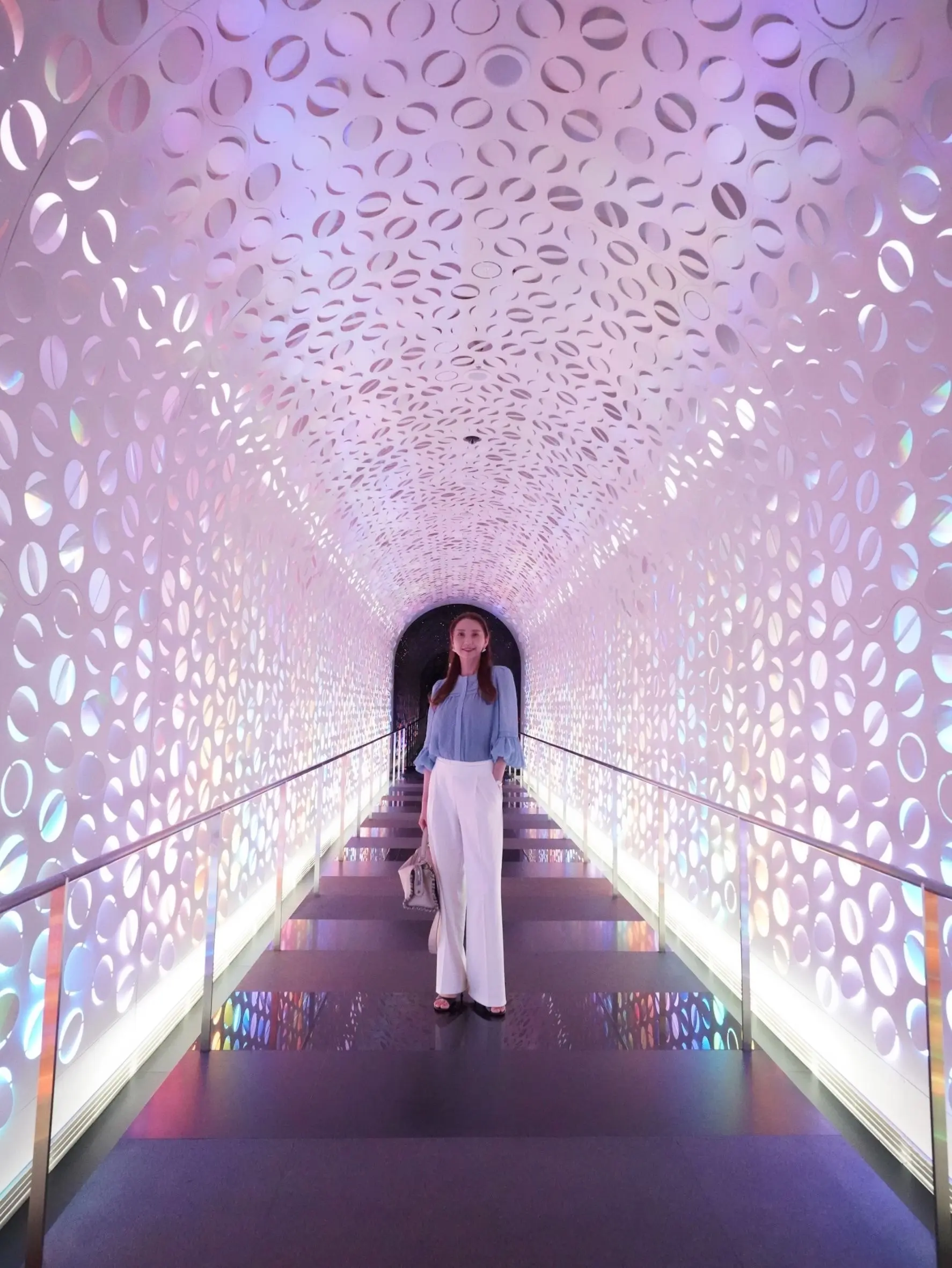 イルミネーションが煌びやかな御堂筋✨「W大阪」へ✨_1_6