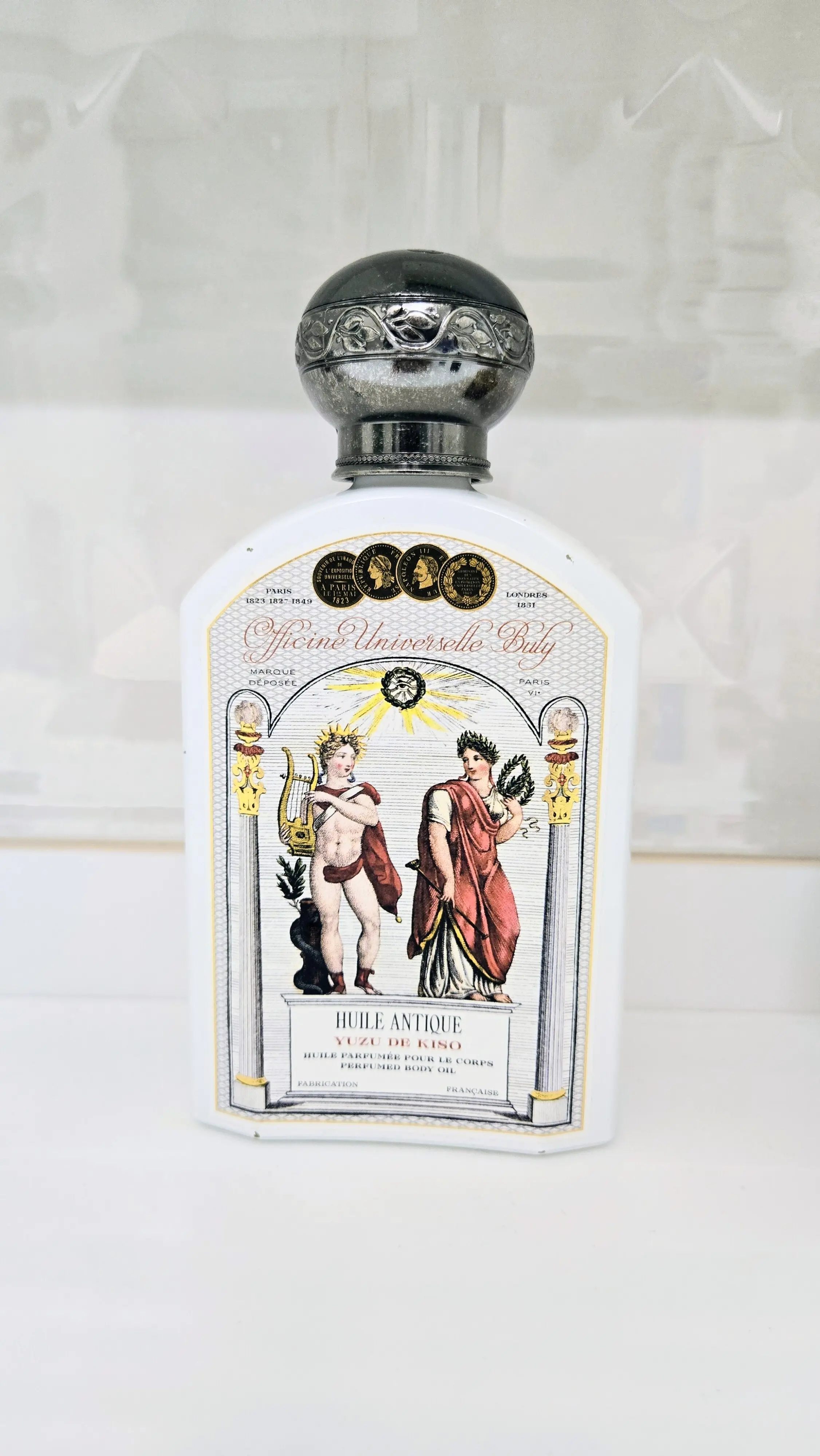 「後ろ姿年齢」は髪と姿勢で変わる—めざせ&quot;後ろ姿美人”②_1_3