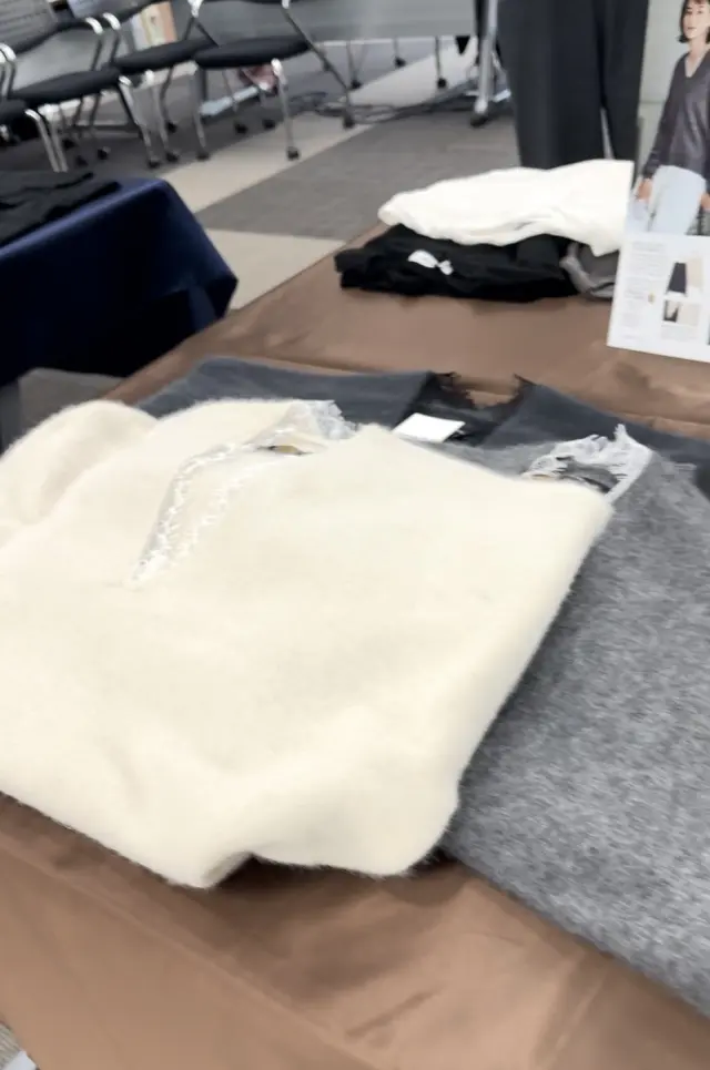 エクラプレミアム通販試着会でお試ししたお洋服_1_7