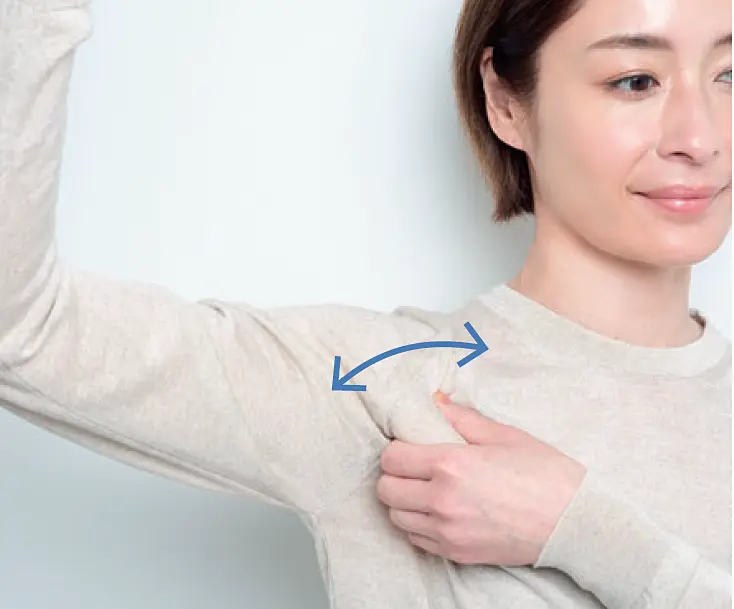 50代　アイケア　エイジングデザイナー 村木宏衣さん わきのほぐし方　ストレッチ　step1