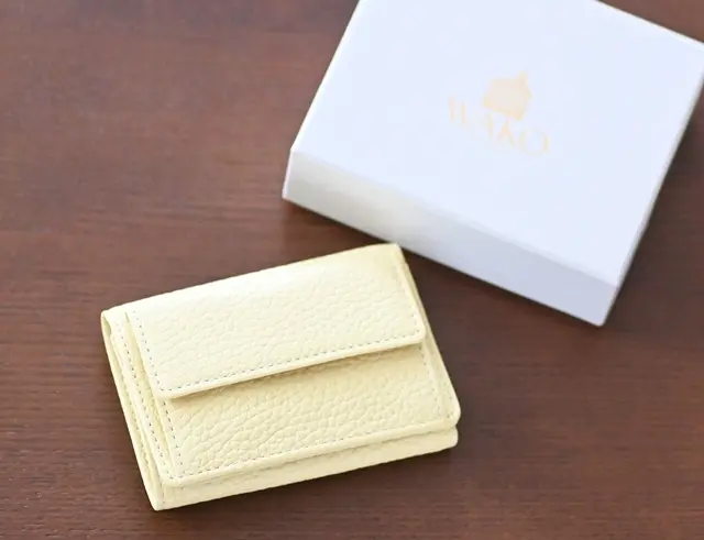 eclat premium 和光×eclat 三つ折り財布を一粒万倍日に♪ | チームJ