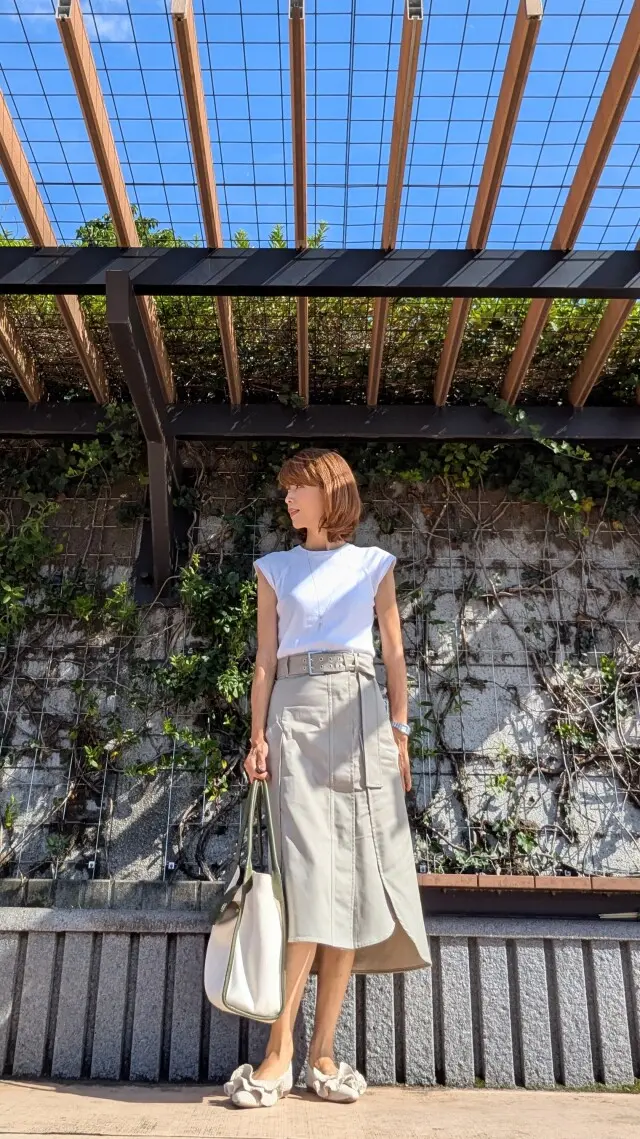 Tシャツ　ZARA　王道のTシャツコーディネート　デニム　白Tシャツ　ホワイトデニム　フレンチスリーブ