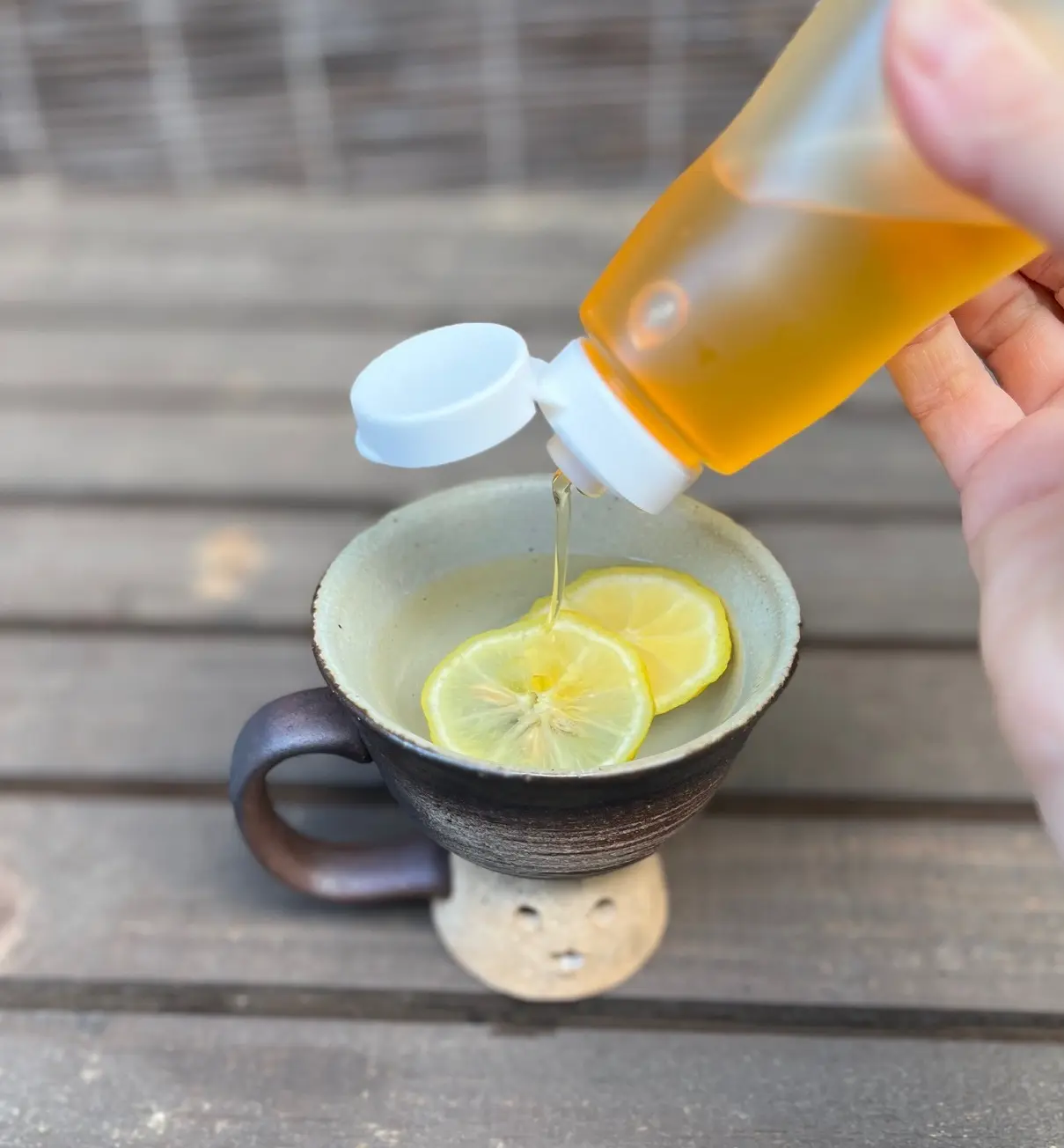 「神都　花々」　萬古焼はにわマグカップ　