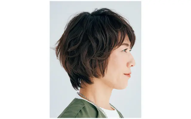 横から見たヘアスタイル