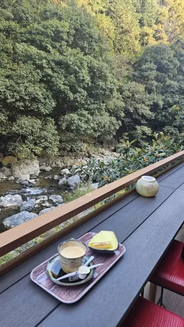 UNIQLO感謝祭戦利品とお気に入りスニーカーを身に付け秋を堪能@摂津峡_1_9