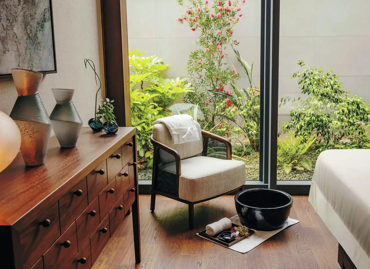 「フェアモントスパ」では、クリスチャン・フローリアンを用いたトリートメントなどを堪能できる