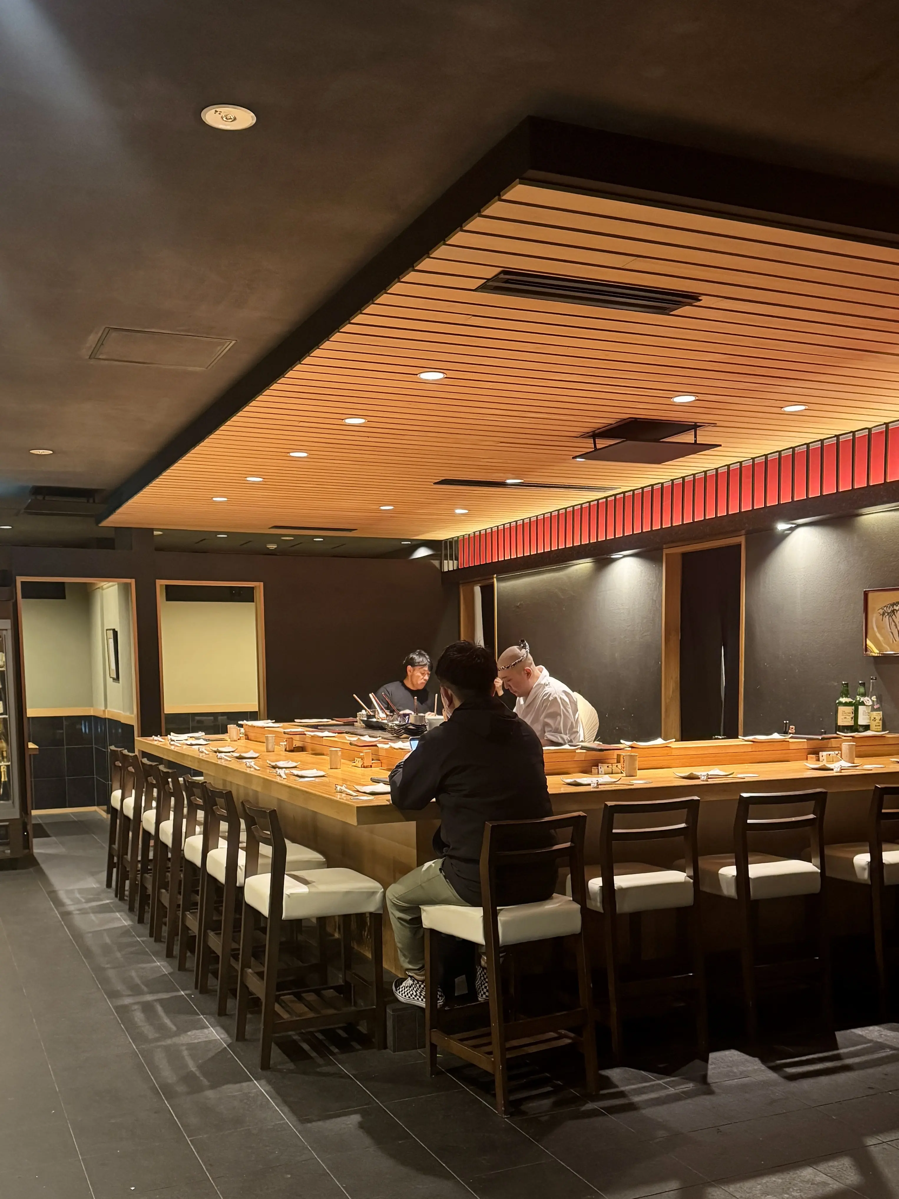 【ADAWAS✖️UNIQLO】大人カジュアルコーデで横浜の焼き鳥百名店「地葉はなれ」へ_1_6