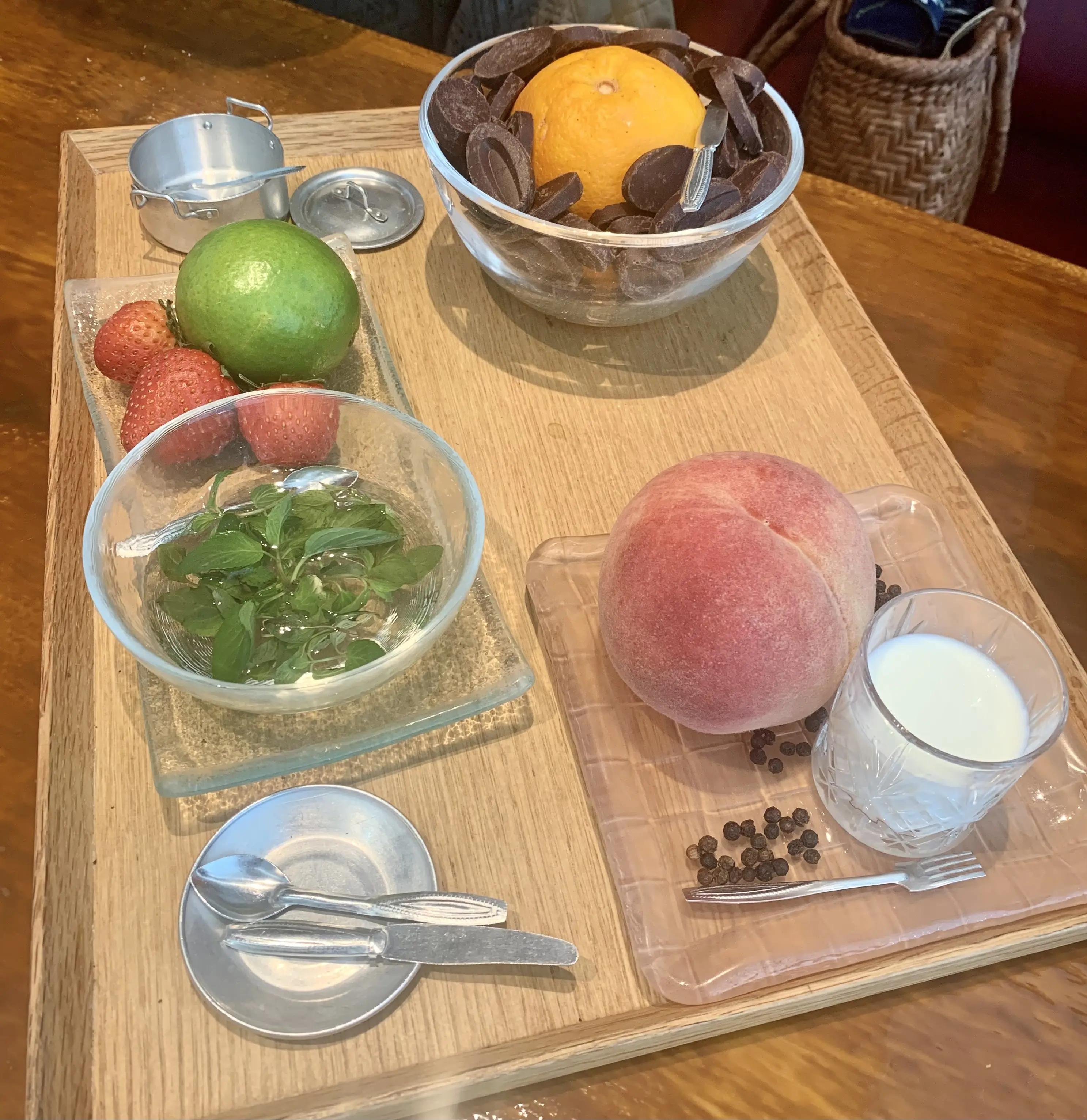 「銀座シェ・トモ」でランチを楽しんできました🍷_1_6