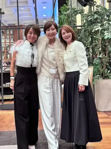 【ソワレ・ドゥ・エクラ】装いで楽しむひととき_1_3-3