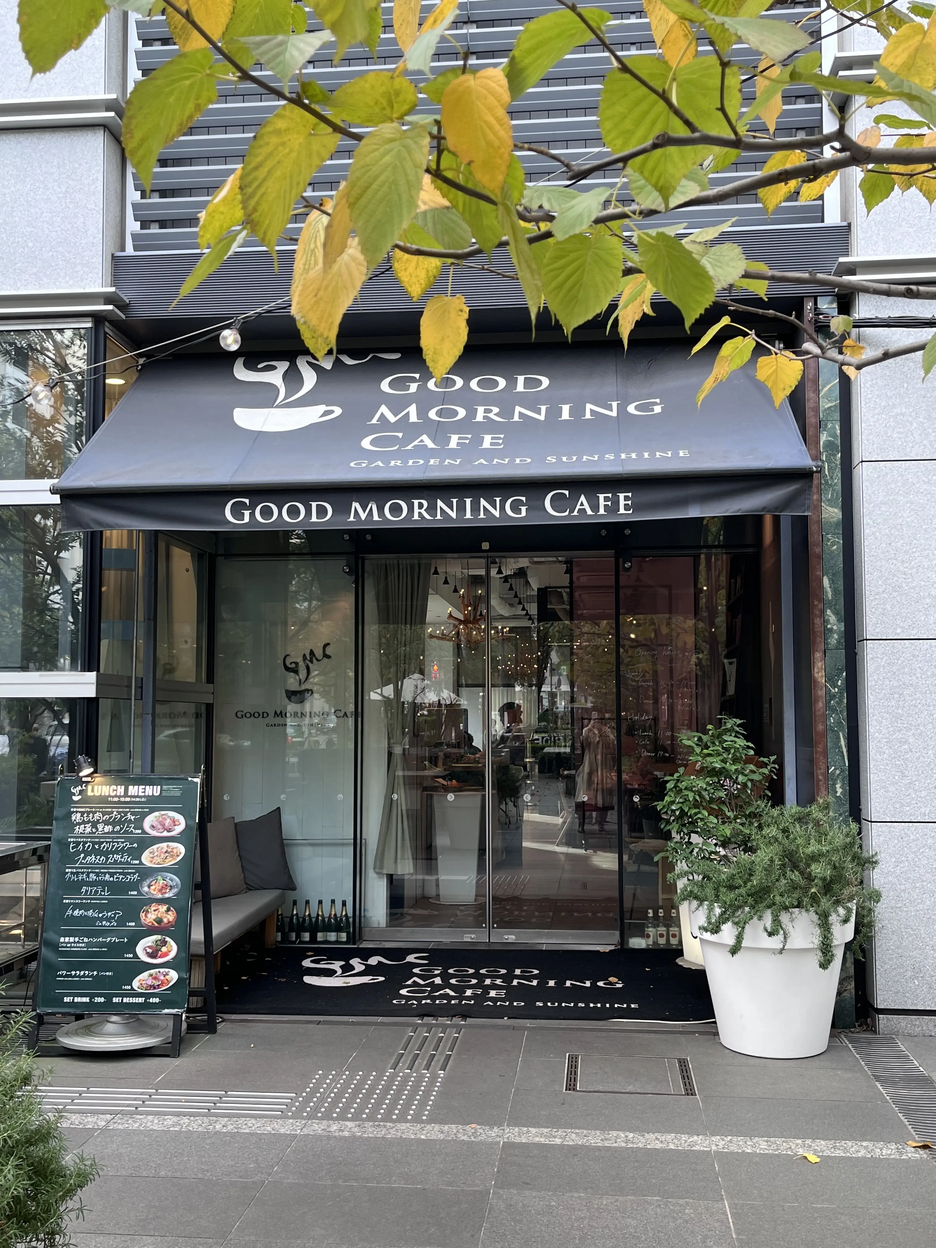 楽しいランチからのエクラプレミアム初試着会へ♪_1_1