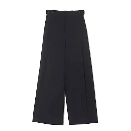 【50代 週末コーデ】華やぎと抜け感を両立する、冬の上質カジュアル＃Jマダムのおしゃれ_1_4