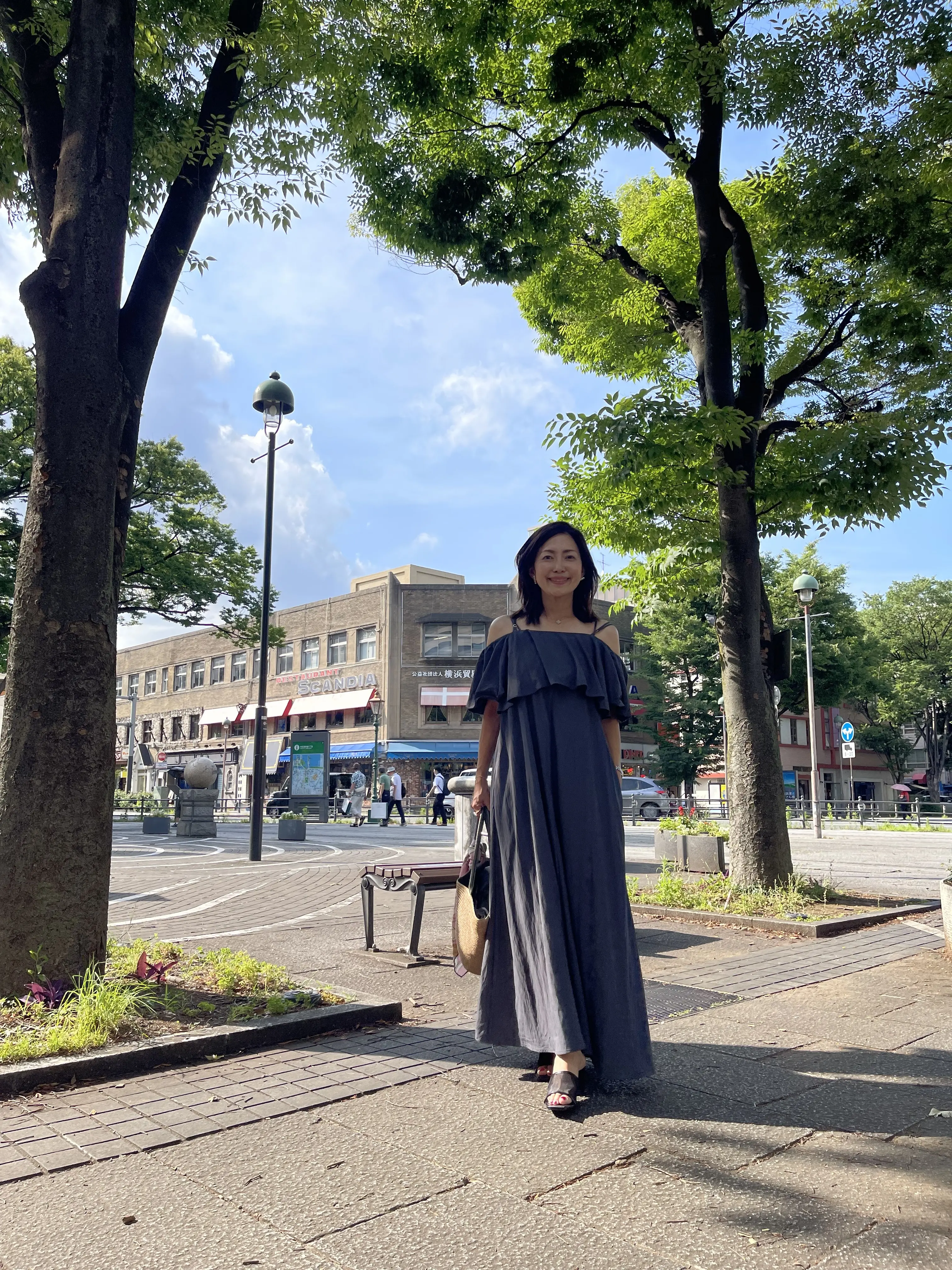 夏の大人可愛いを叶える！3wayで着回せるオフショルワンピースで横浜ランチ_1_2