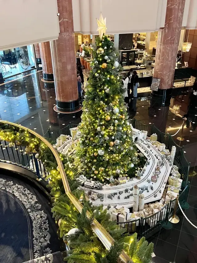 ウエスティンホテル東京 クリスマスツリー