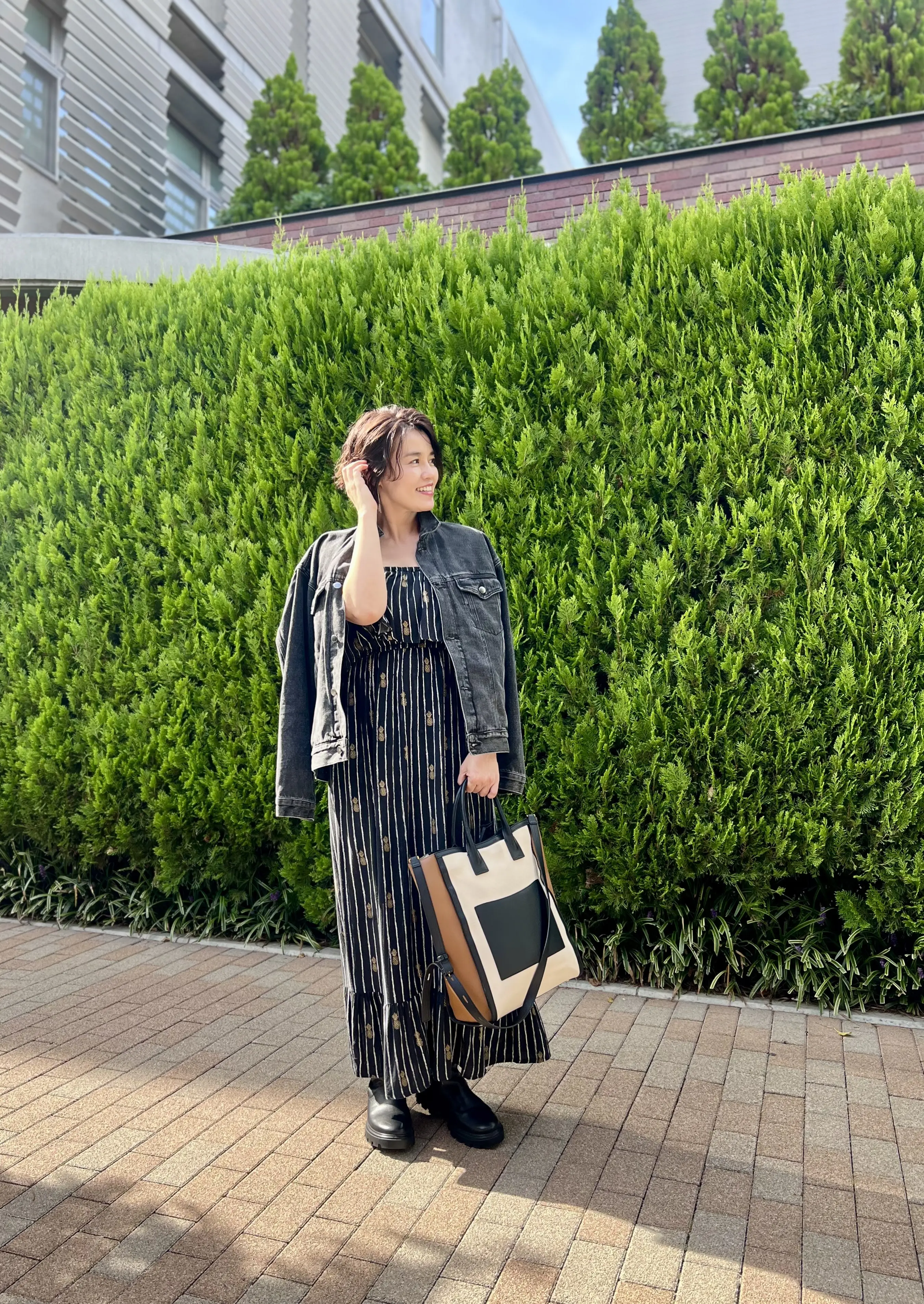 水口宜子　エクラ華組水口宜子さん　大人のデニムジャケット　ブラックデニムジャケット