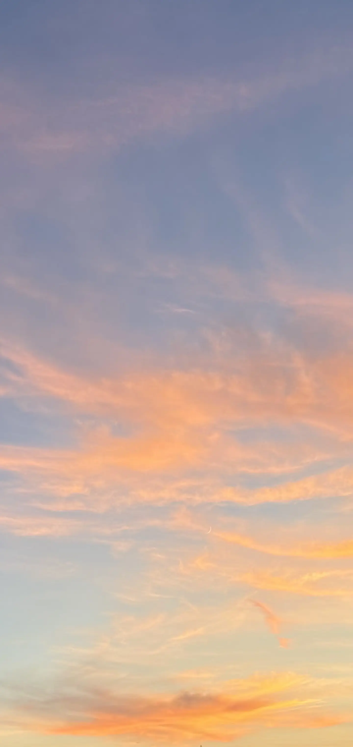 夕日　夕焼け　夏の空　夏空　夏の夕焼け　色のグラデーション