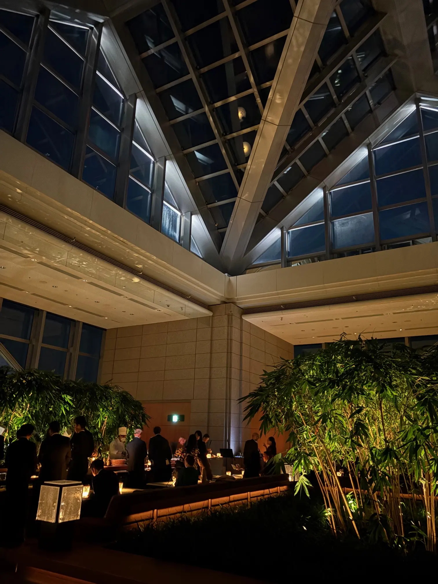 パークハイアット東京　ピークラウンジ