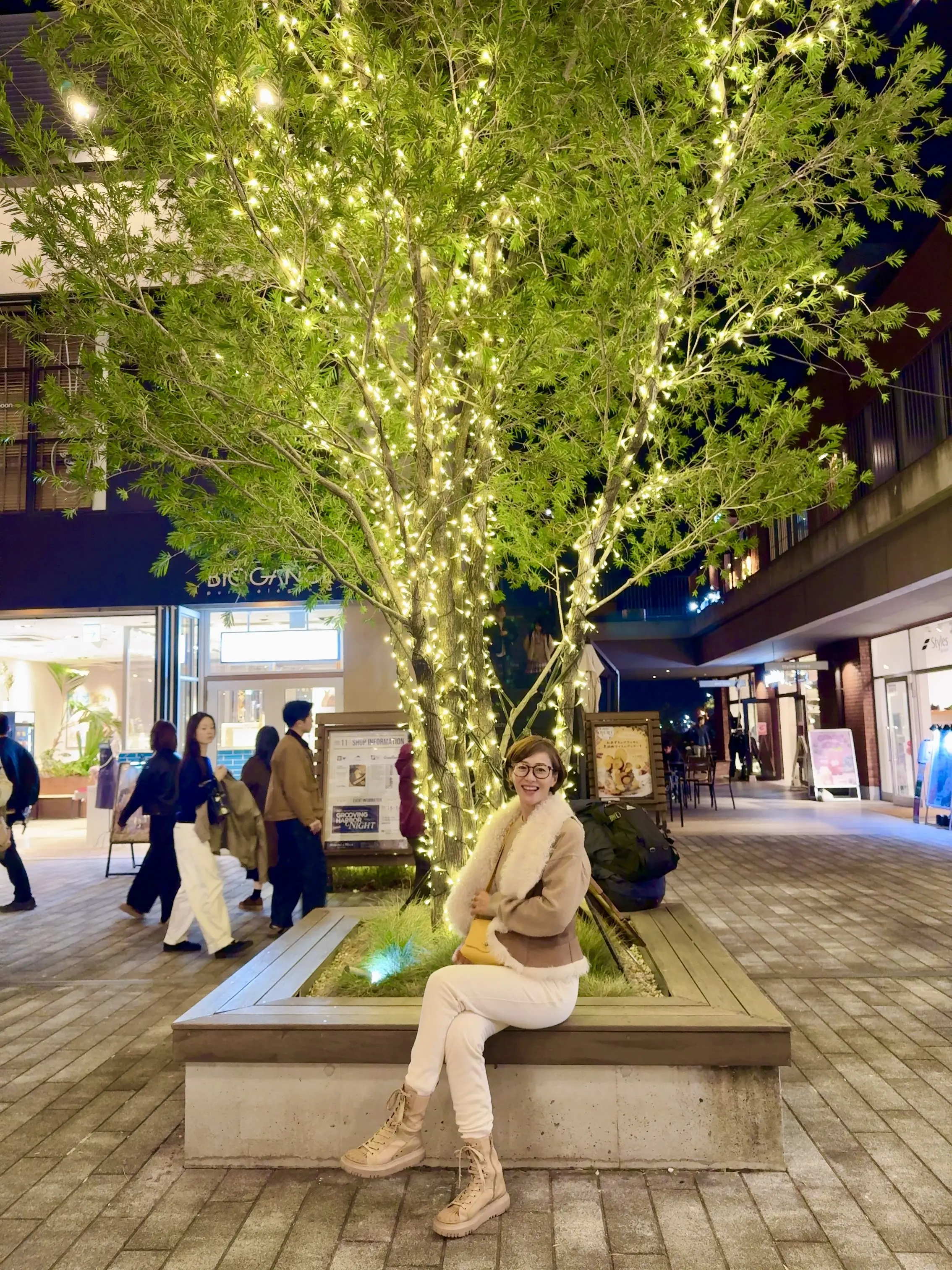 ユニクロ暖パンは冬の救世主！イルミネーション煌めくクリスマスの街歩き_1_5