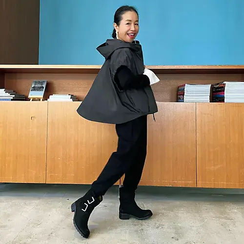 SLOANE×eclat 【宮崎桃代さん別注】ダンボールジョガーパンツ ￥25,300