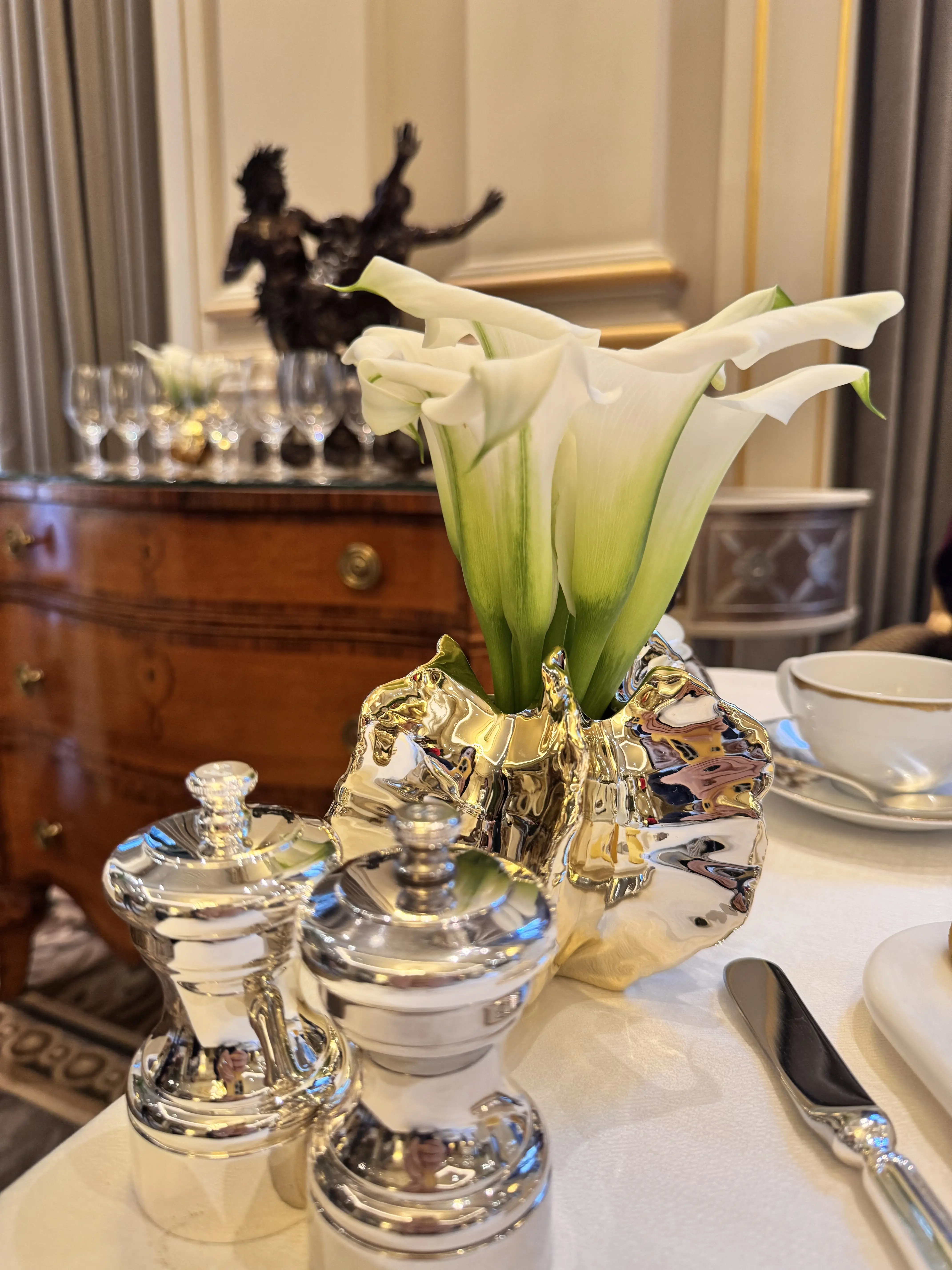 50代が海外旅に泊まりたいフランスパリのラグジャリーホテルと上品コーデ♡_1_21-1