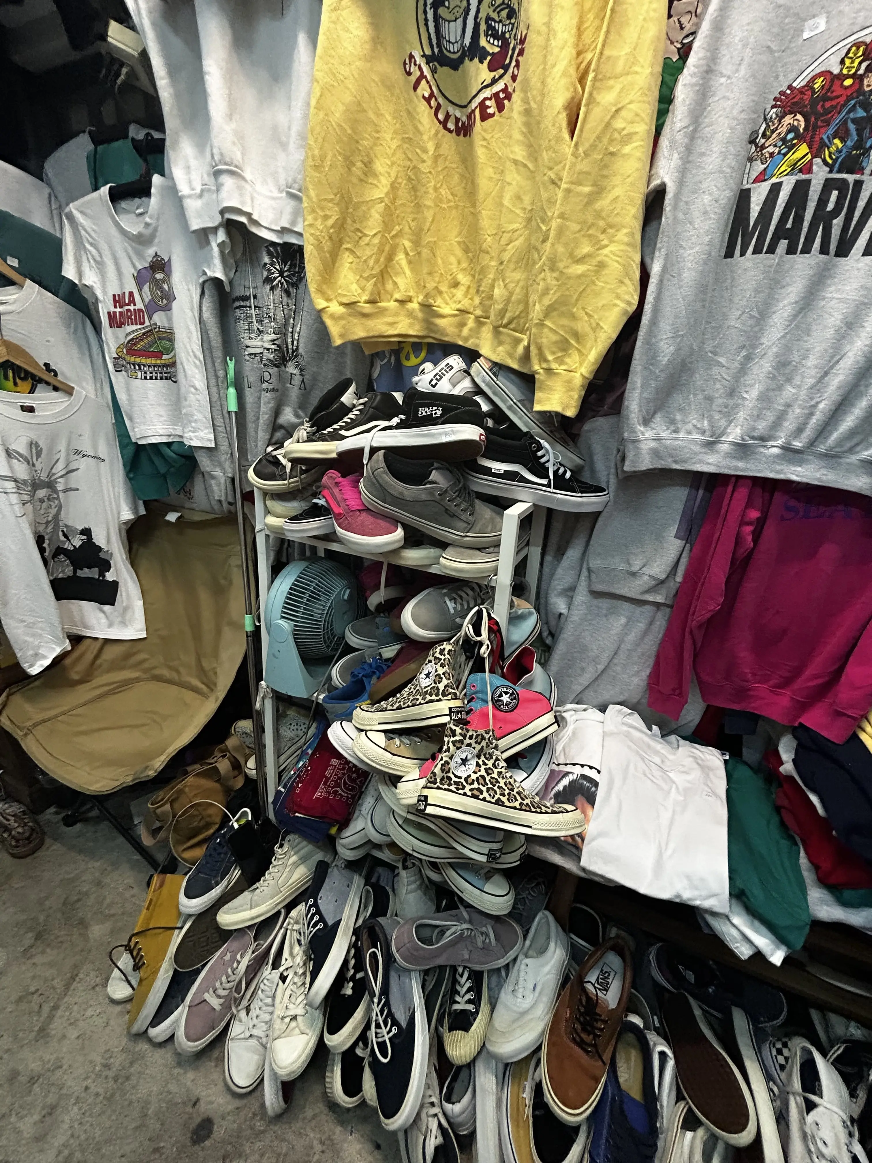 古着 NIKE チャトチャック・ウィークエンド・マーケット タイ バンコク