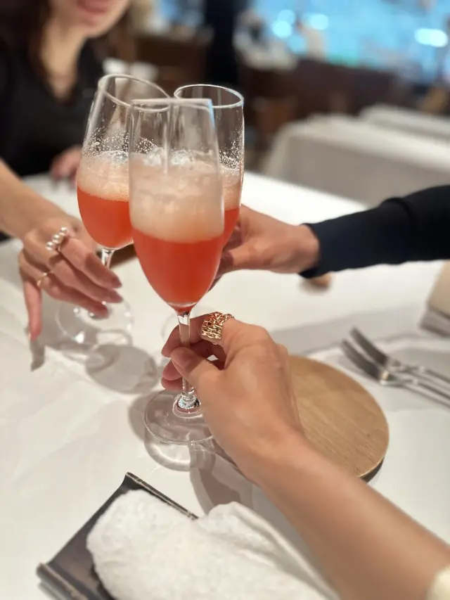 ジレワンピースでお誕生日会ランチへ_1_2