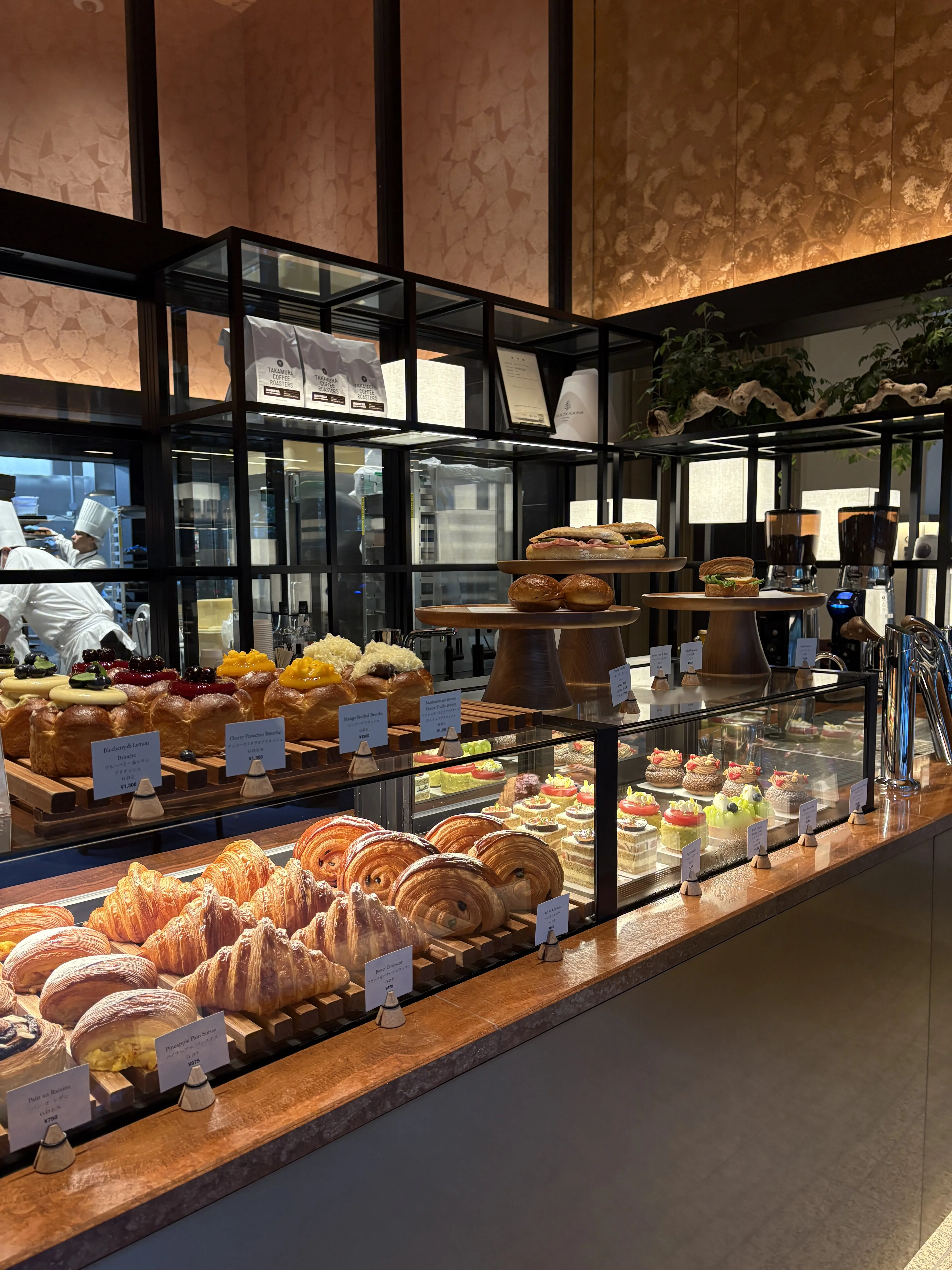 フォーシーズンズホテル大阪 37階の広東料理「江南春（ジャンナンチュン）」でのランチ_1_8-1