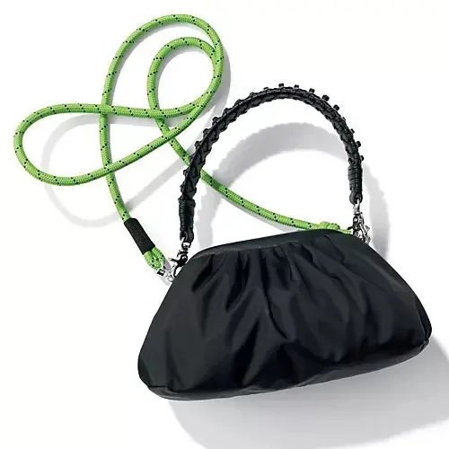 【50代 週末コーデ】歩いても疲れない！美シルエットコーデで週末旅やお買い物へ＃Jマダムのおしゃれ_1_6