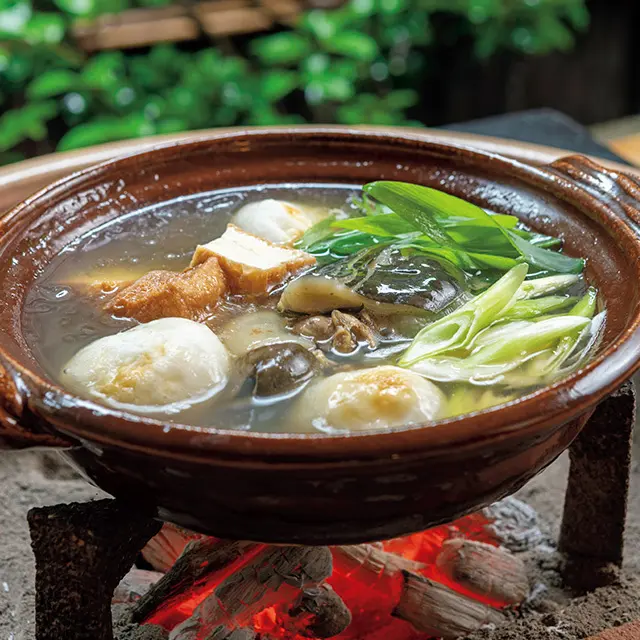 祇園 丸山の「すっぽん鍋とかやくご飯のセット」