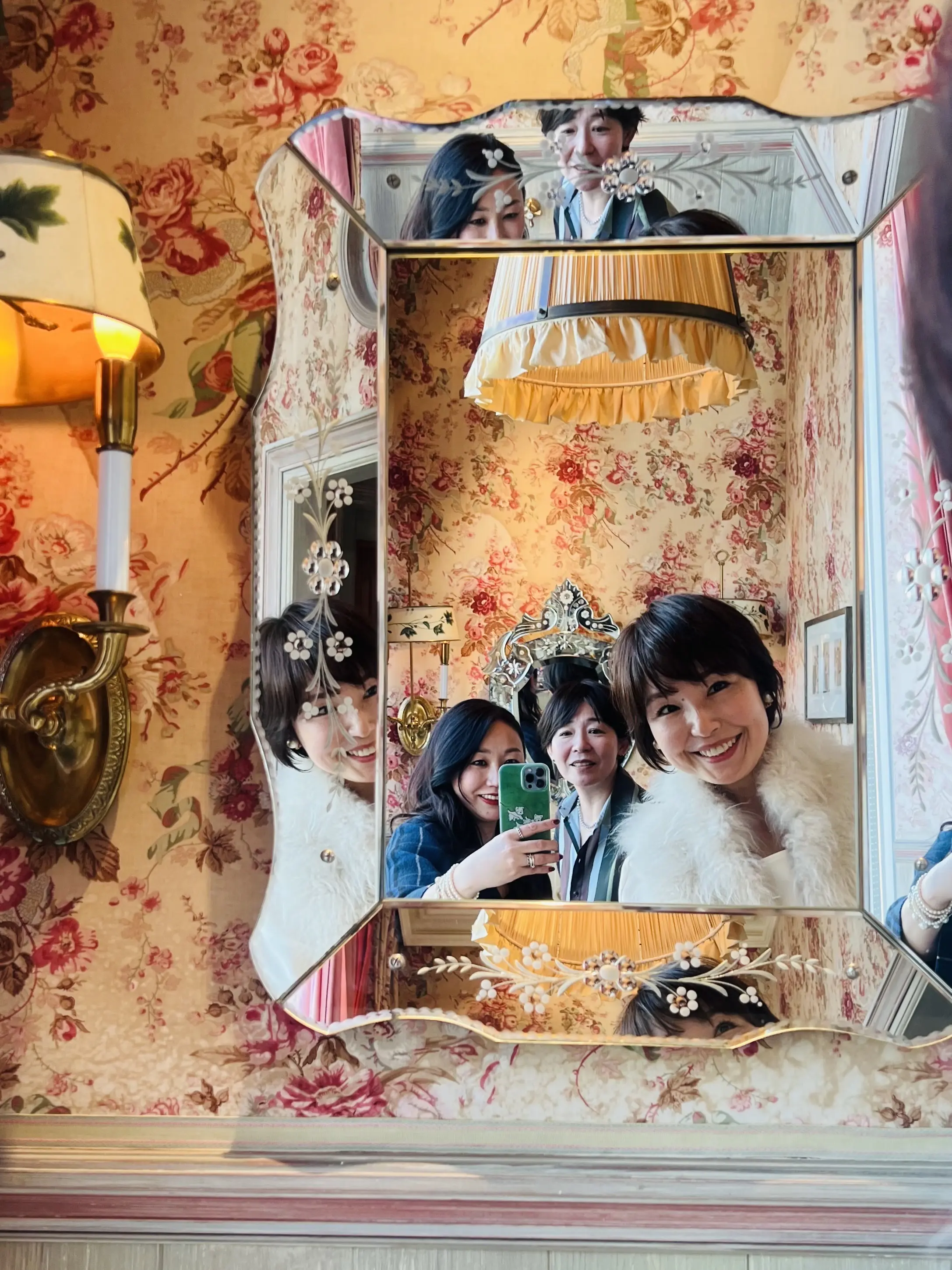 ソワレ・ドゥ・エクラへ向かう、特別な一日のはじまり_1_10