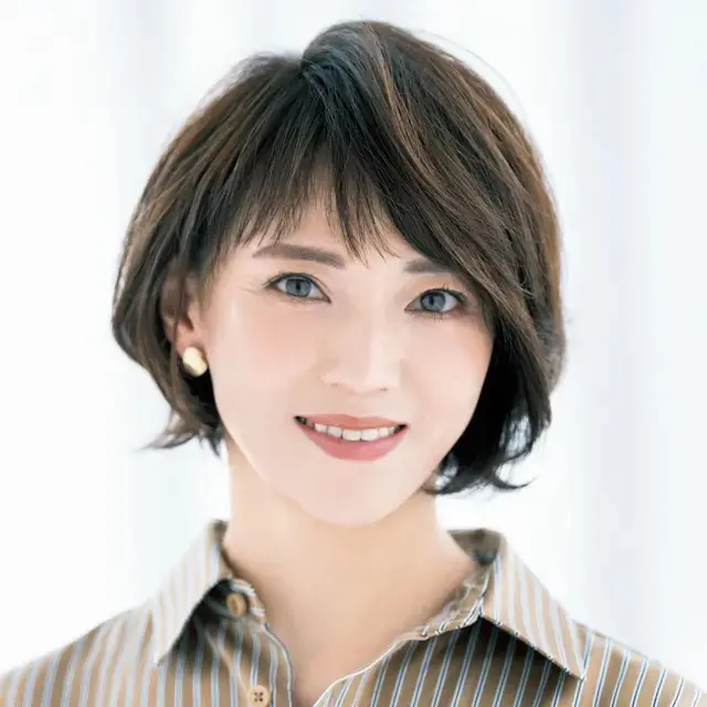 【50代におすすめのショートヘアスタイル60選】髪型次第で印象が変わる！おばさんぽく見られないショートヘア