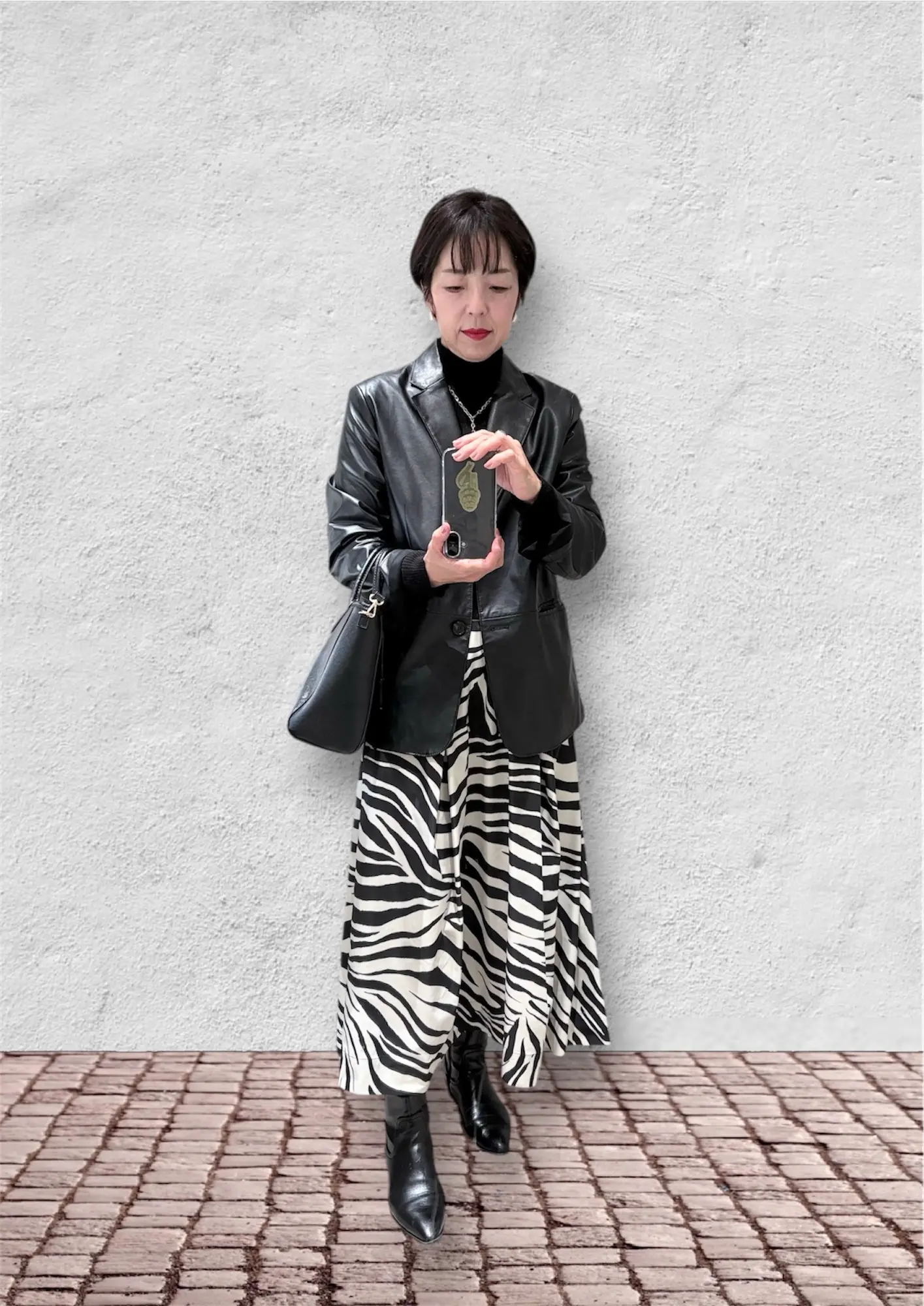 コーディネート　モノトーンコーデ