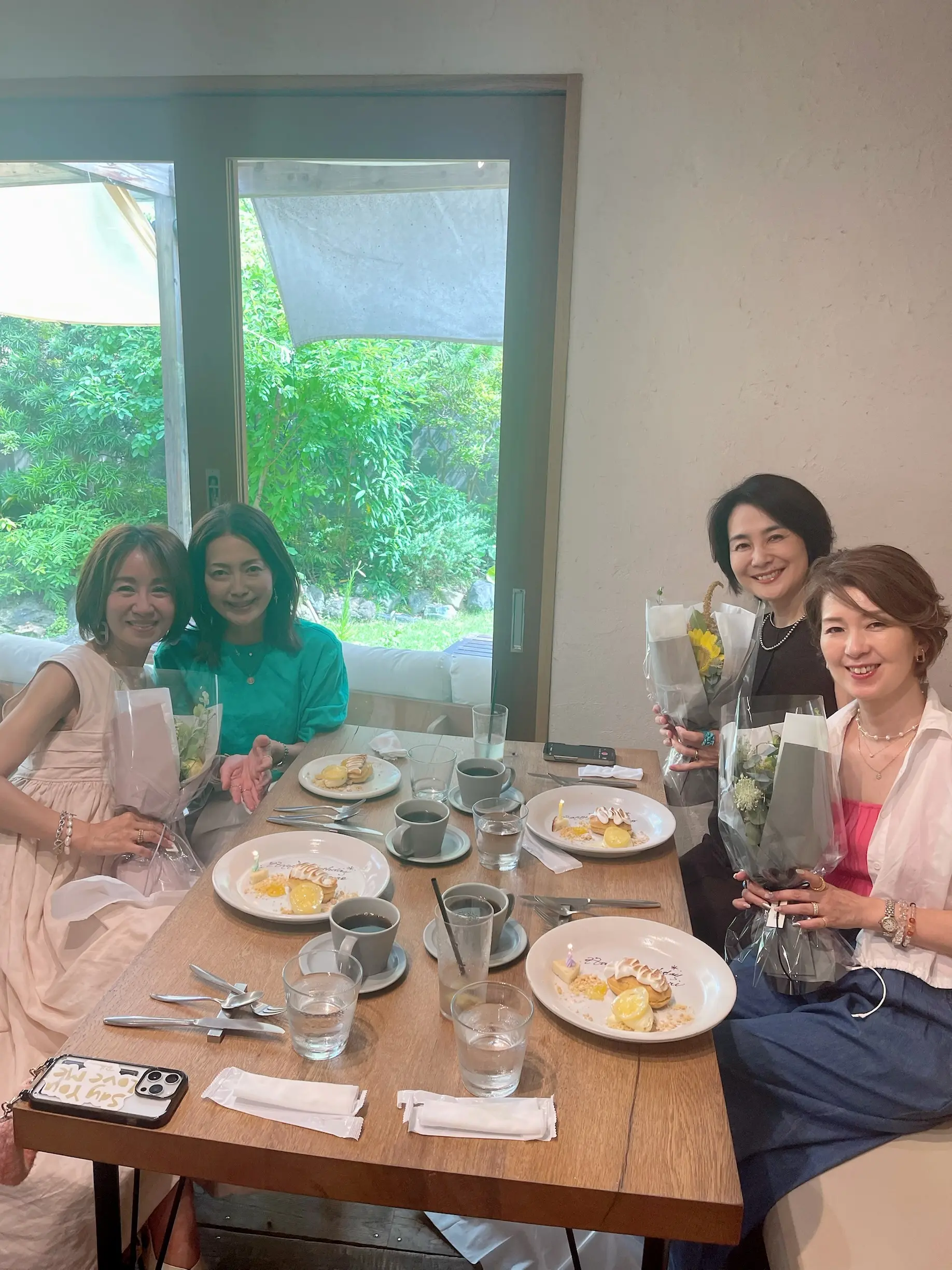 真夏の鎌倉♢グリーン✖️ホワイトコーデで美味しいランチとかき氷♡_1_2